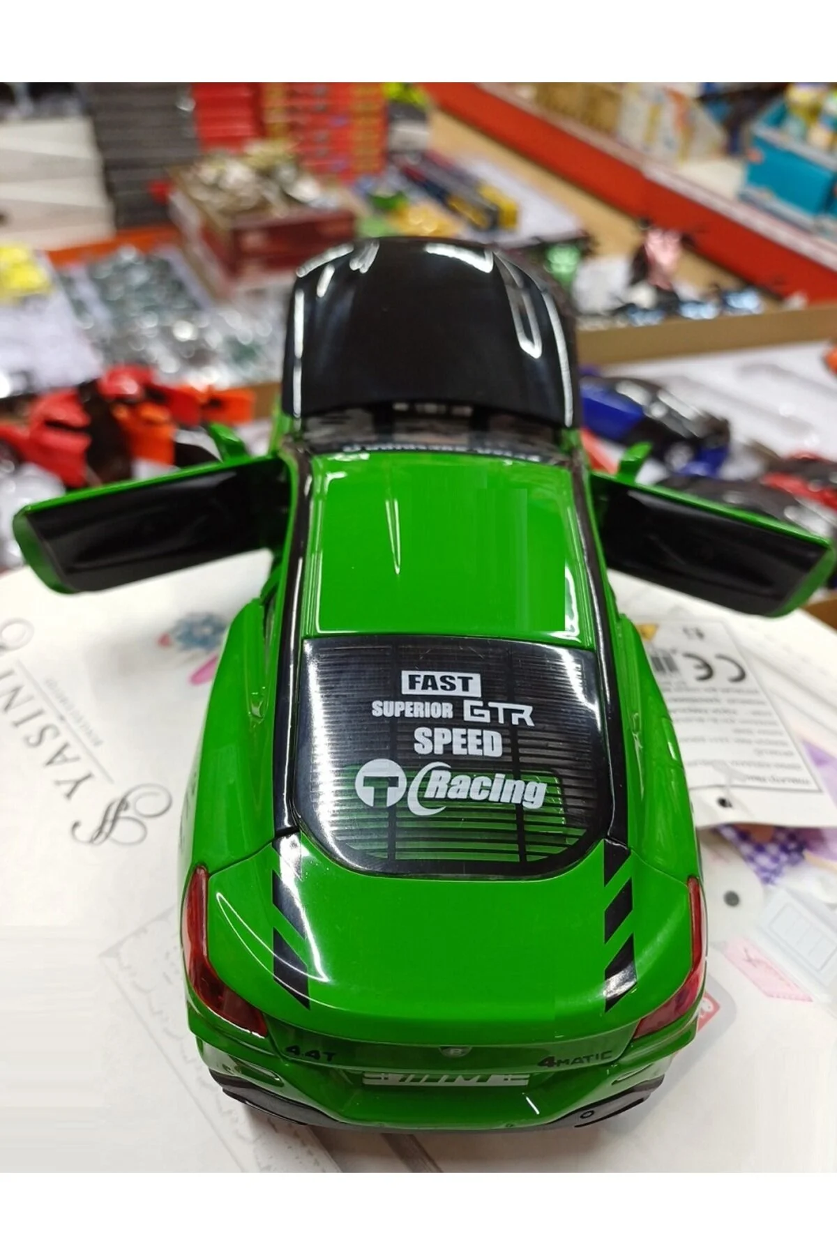 مدل خودرو BMW M8 DIECAST METAL 1 24 SCALE MODEL COLLATCES CAR STOP HOOD GREEN OPEN OYUNCAKSAHİLİ
