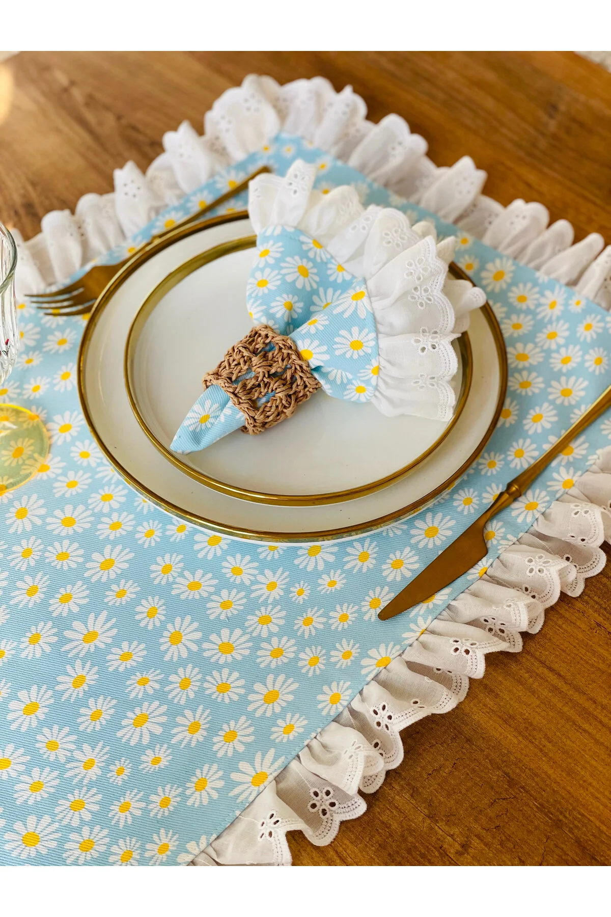 رانر و زیر بشقابی 40X100CM آبی پارچه ای سفید رنگ دونده دیزی HOME OF BLOSSOM
