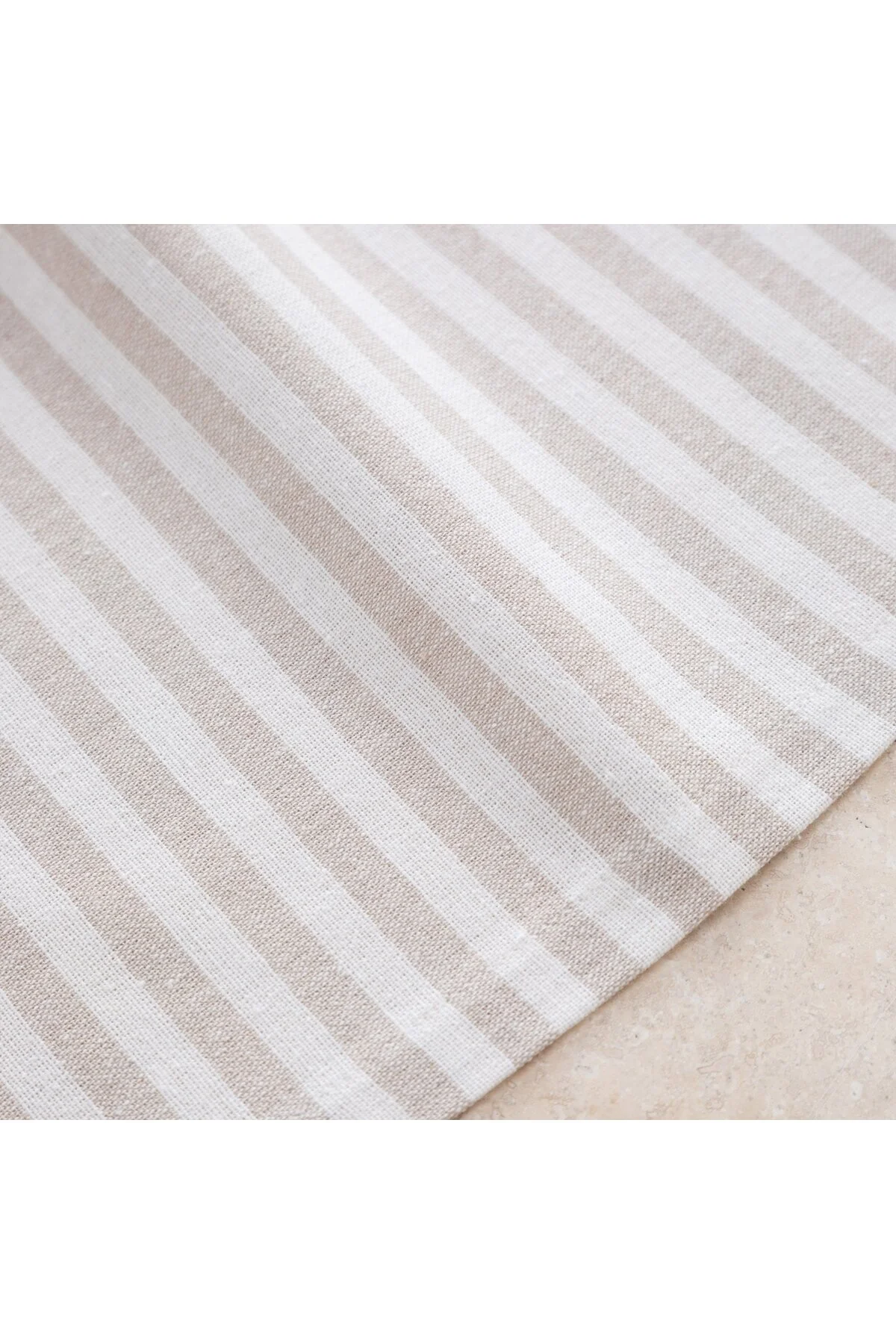 رانر و زیر بشقابی BETTY RUNNER BEIGE STRIPED 40X130 Mudo Concept