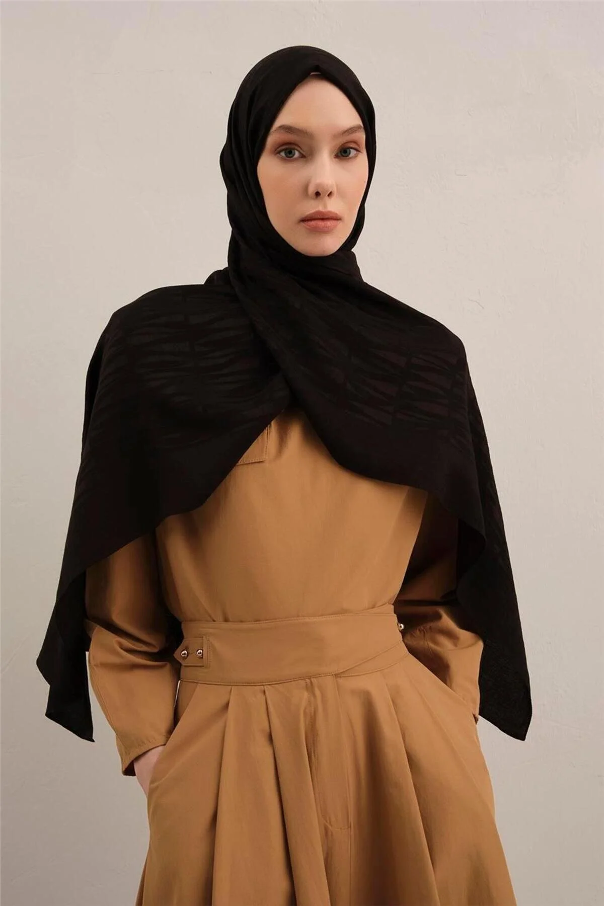 شال طرح چوب لایوسل نایا 3 01 Armine