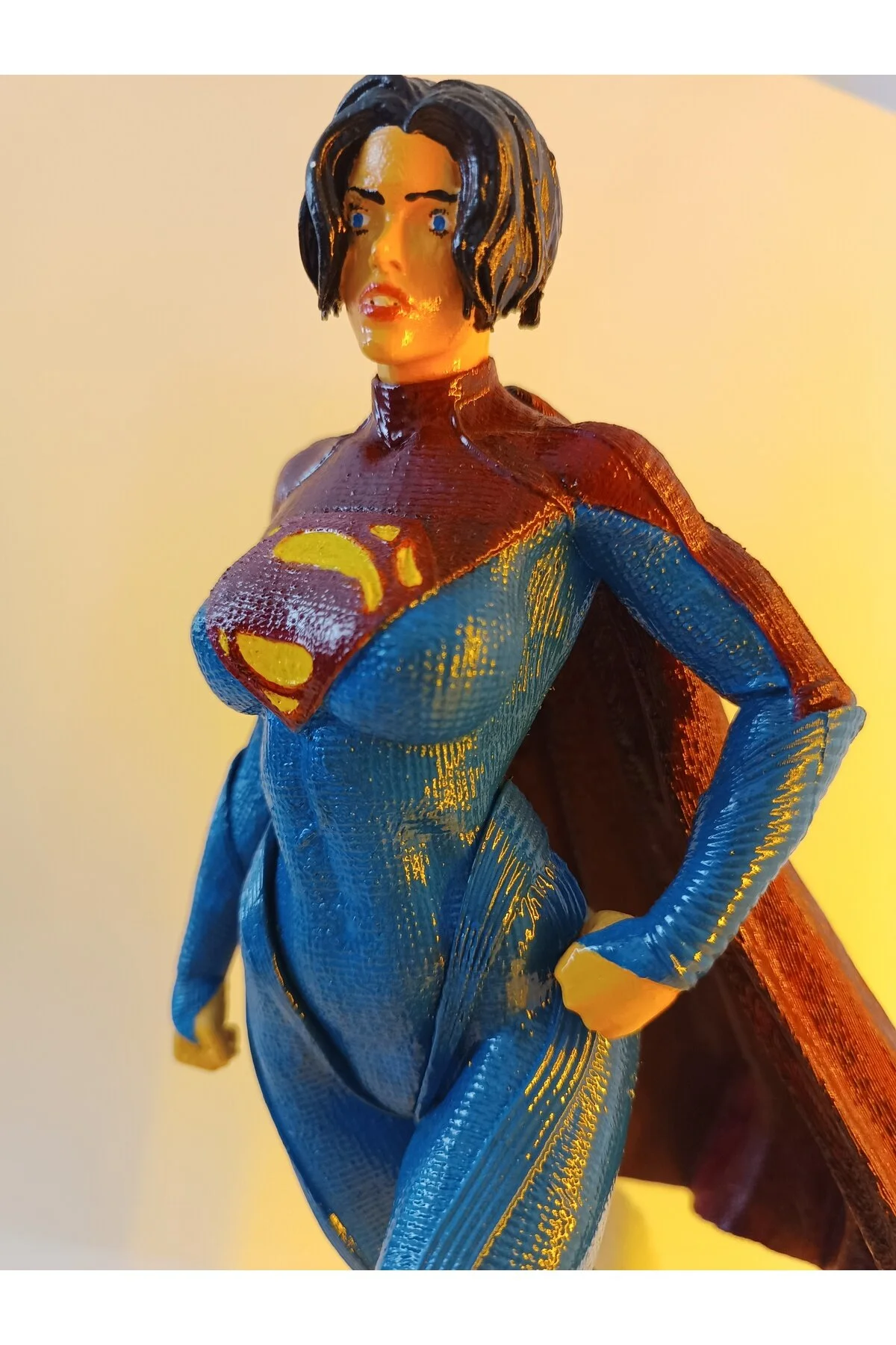فیگور SUPERGIRL تصویر غول پیکر نقاشی شده با دست سوپر دختر 36 سانتی متر Store