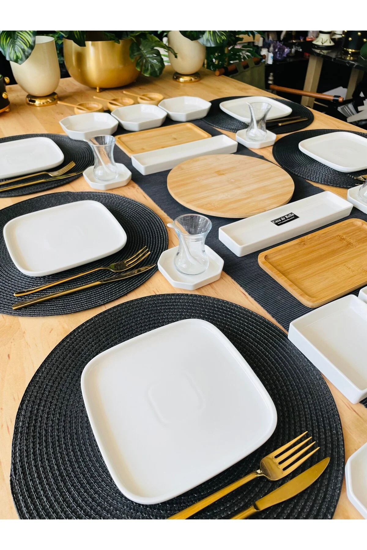 ست صبحانه چینی 41 قطعه مدرن برای 6 نفر مجموعه CASA DE BELLA