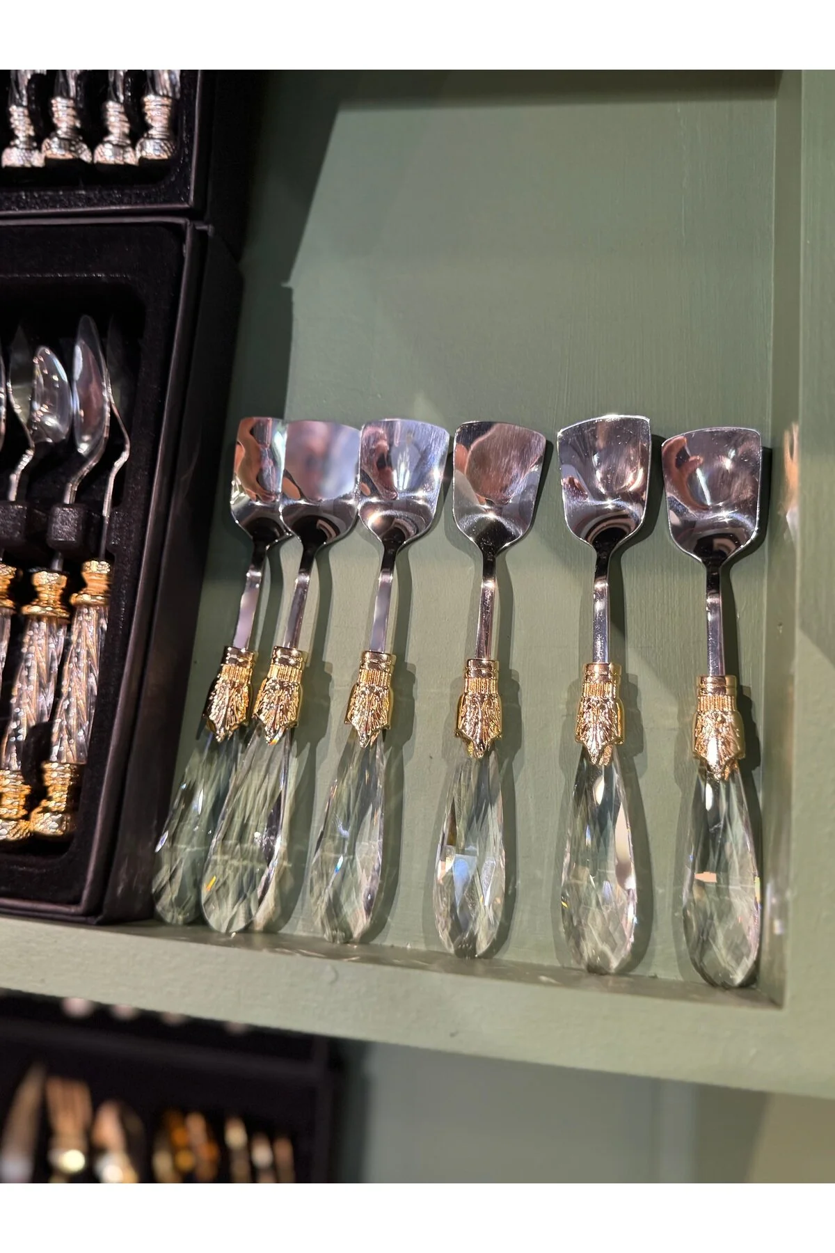 قاشق چنگال و چاقو ESTERHOMEDECOR 6 CRYSTAL MODEL PICE CREAT GOLD hediye