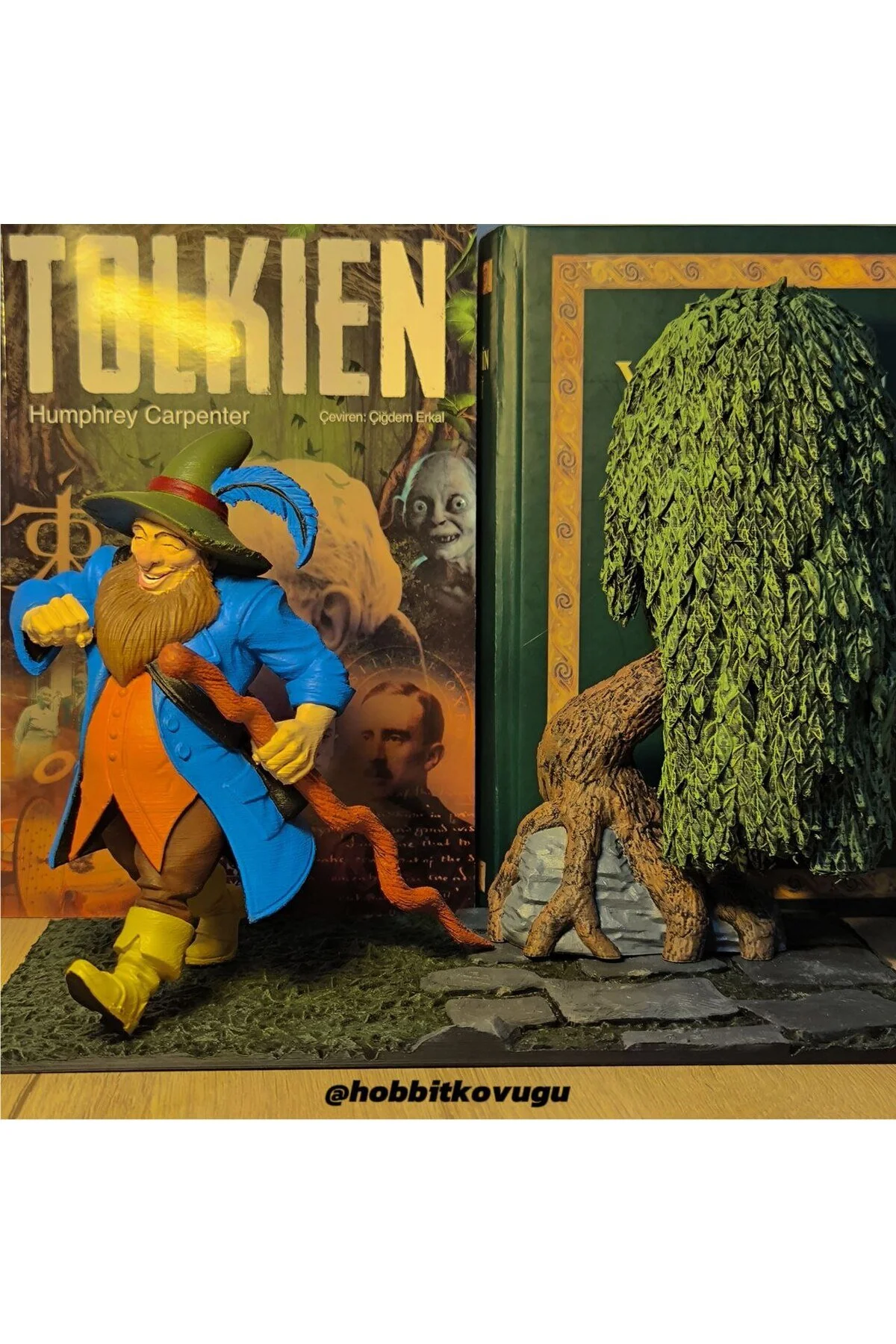فیگور تام بامبدیل اورجینال Hobbit Kovuğu