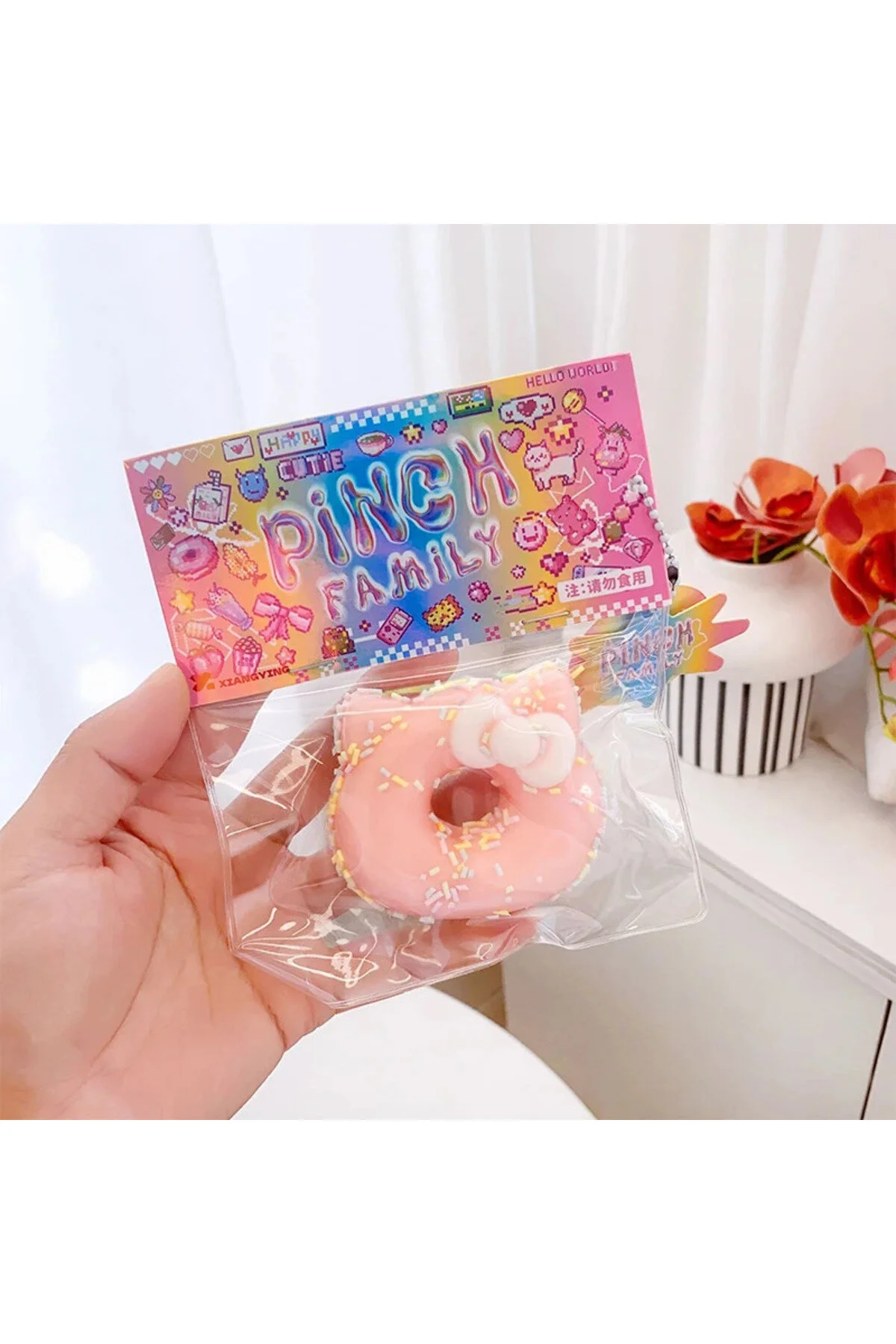 اسباب بازی های فیگور دیگر دونات گوش گربه ای SUKUSHI TAN SQUISHY STRESS TOY HELLOKITTY CAT PAW STRES NB market