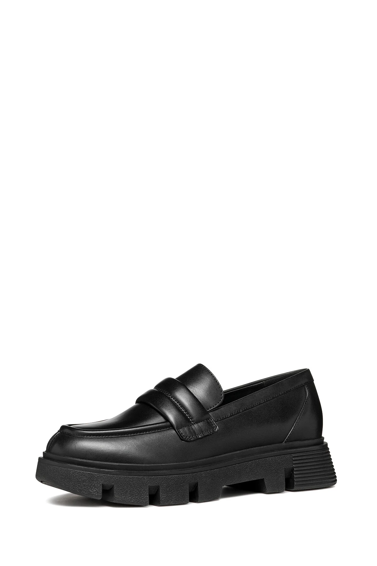 کفش Loafer Daily مشکی زنانه چرم سیاه و سفید MAKOSEN LOAFER D46UAC00043C9999 جیوکس Geox
