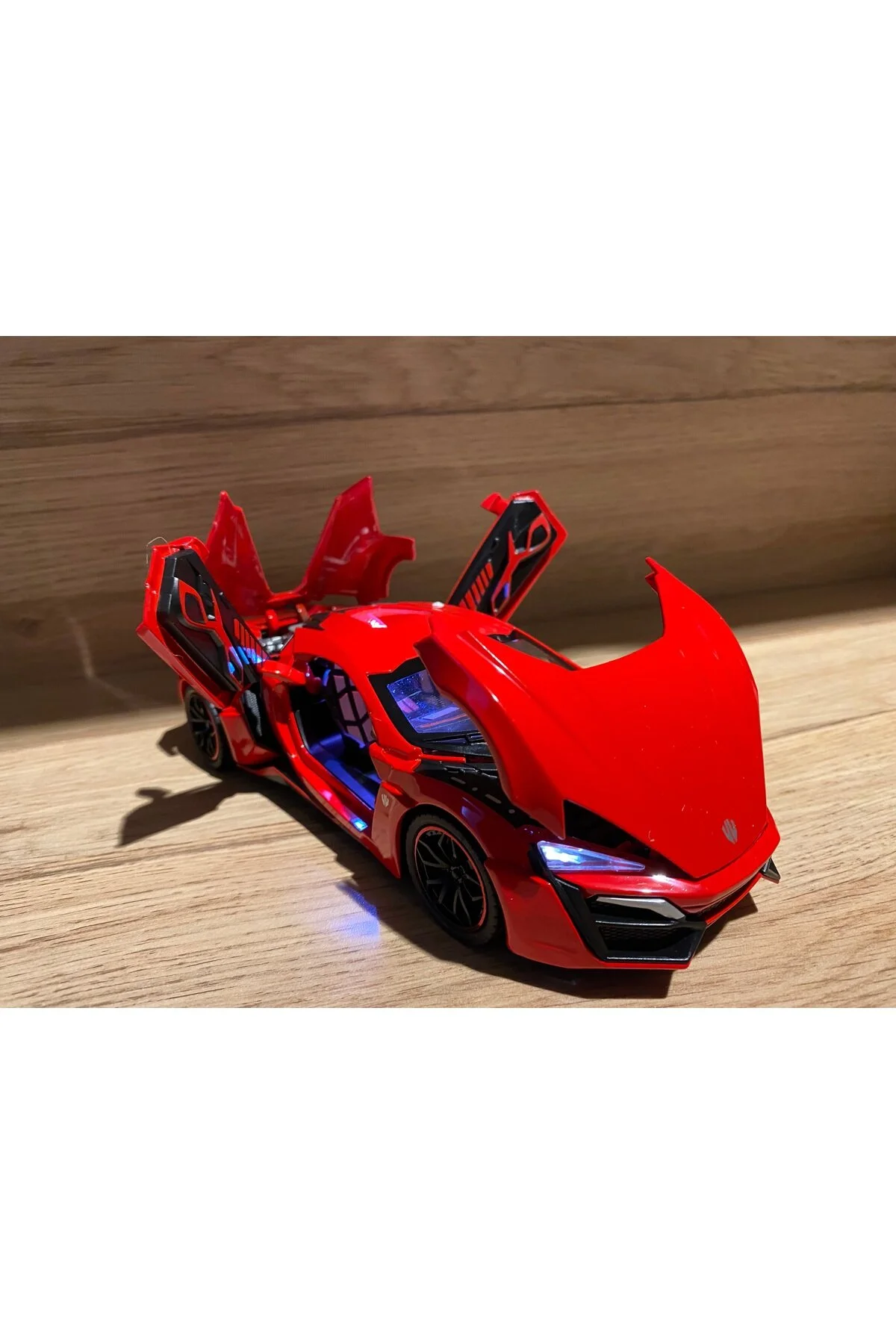 ماشین اسباب بازی LYKAN HYPERSPORT 1.24 METAL COLLECTION CAR DOOM سریع و خشمگین فیلم عصبانی liss çarşı