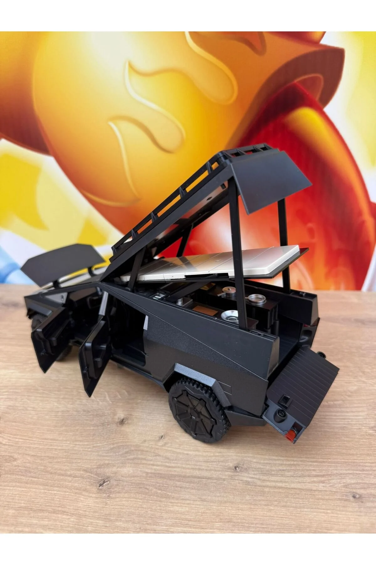 مدل خودرو TESLA CYBERTRUCK 1:24 DIECAST MODEL ماشین صدای دیکاست scntoys