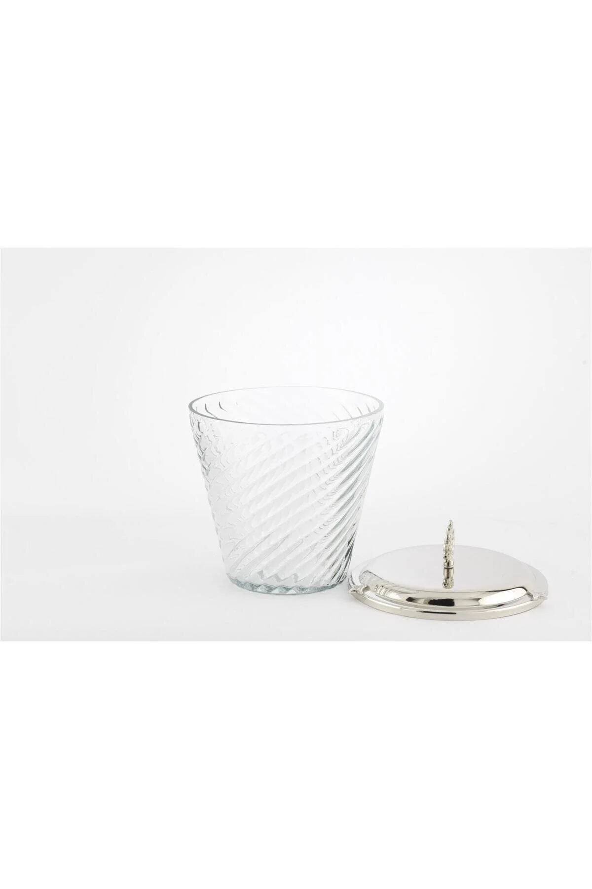 شیشه جار ای با درب نقره 17X20CM Mikasa Moor
