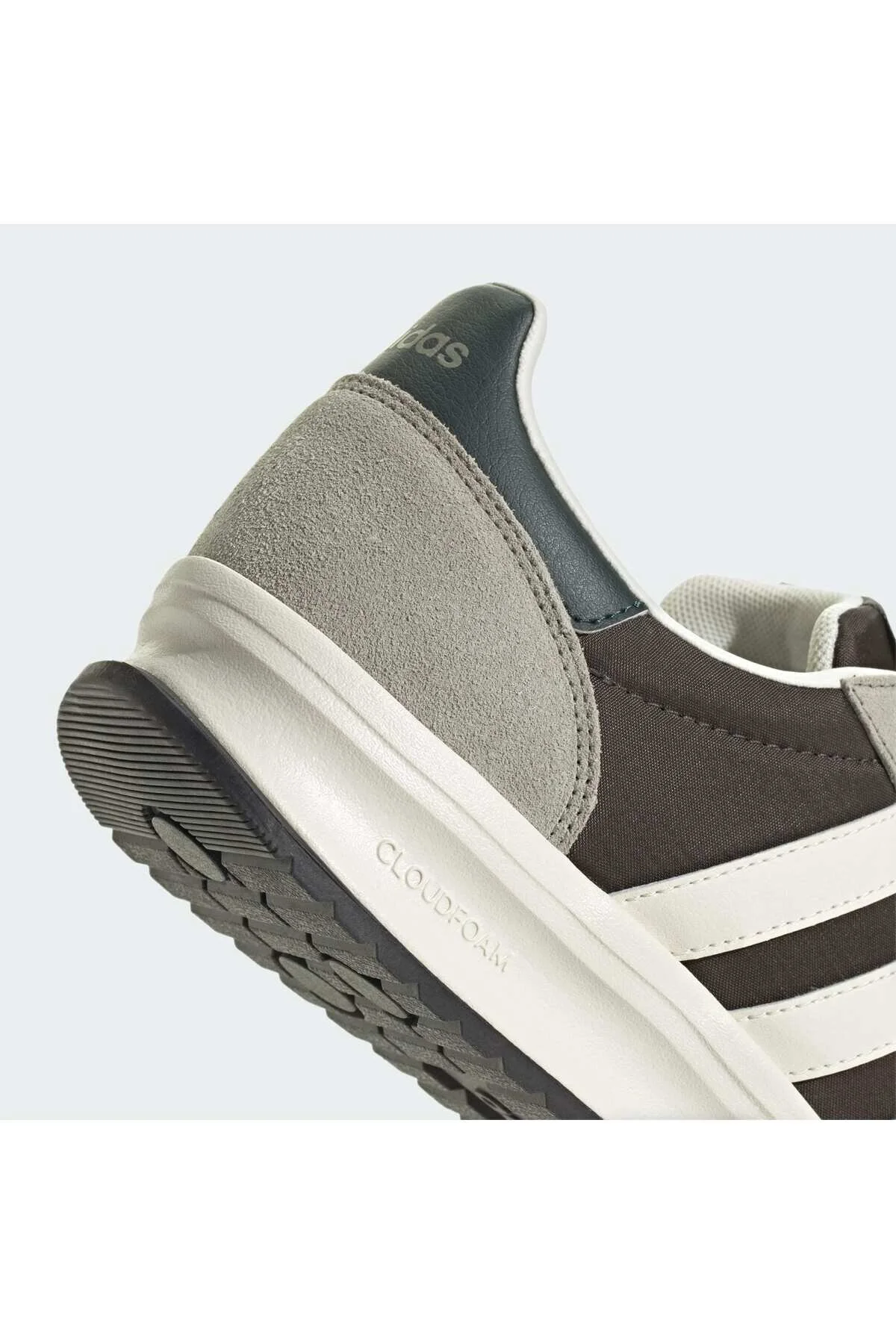 اسنیکر مردانه کفش ورزشی IH8587 RUN 70S 2.0 آدیداس adidas
