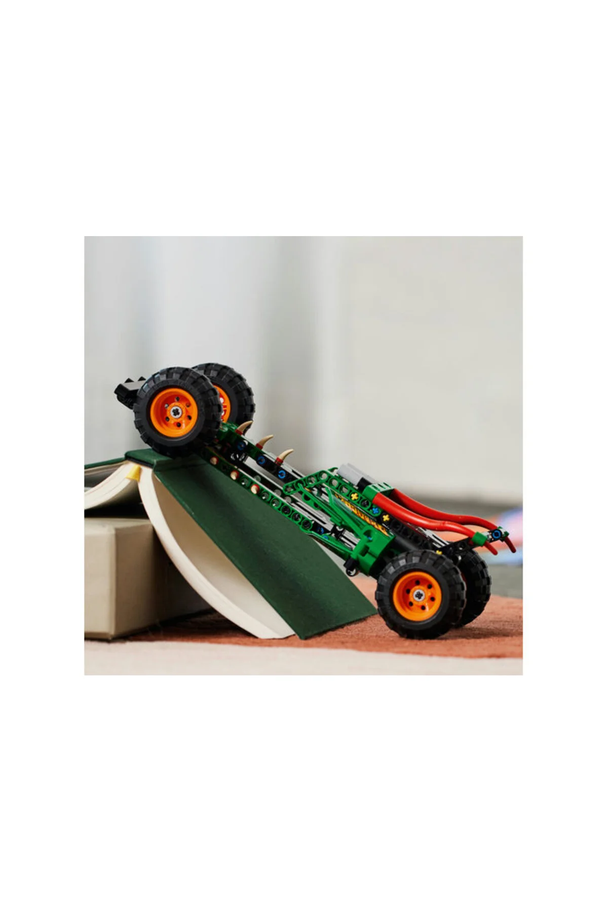اسباب بازی های آموزشی TECHNIC MONSTER JAM™ DRAGON™ 42149 اورجینال LEGO