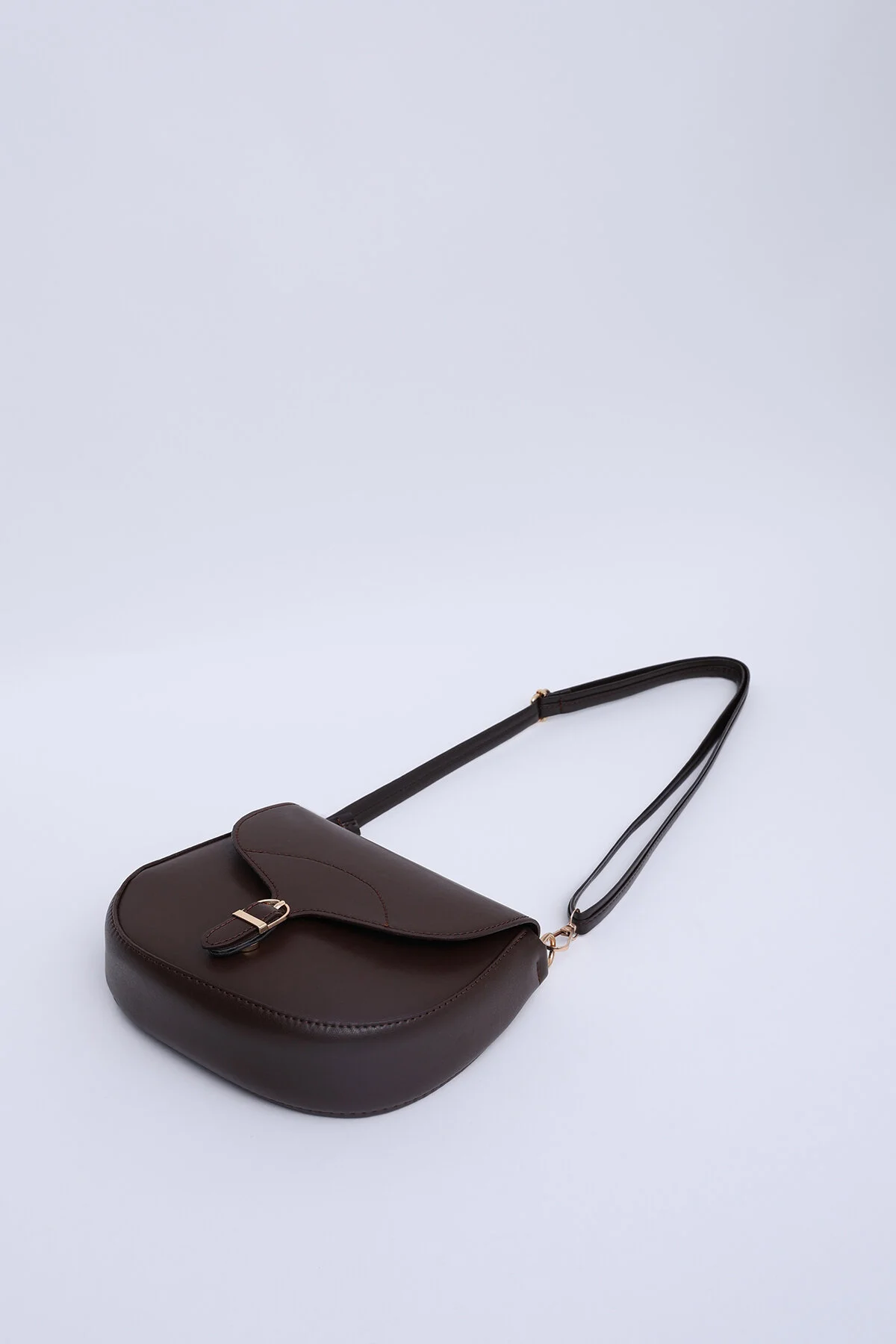 کیف شانه ای چرم مصنوعی قهوه SHK17 تک محفظه بسته شدن محکم بند قابل تنظیم دستی بازو و Shaka