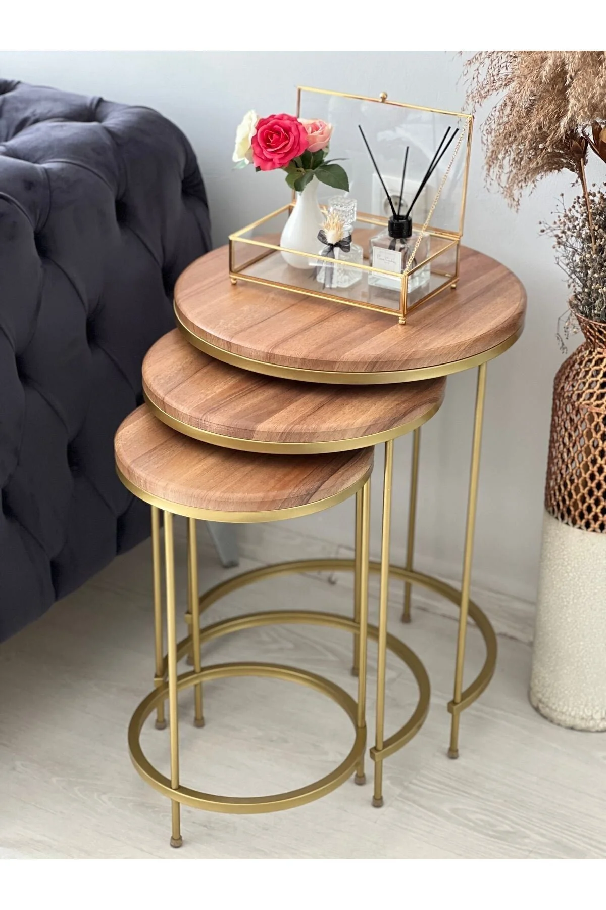 میزهای تودرتو زیگون AYBARS GOLD METAL OBEDNESS WALNUT ZIGON TOWN AssuCass