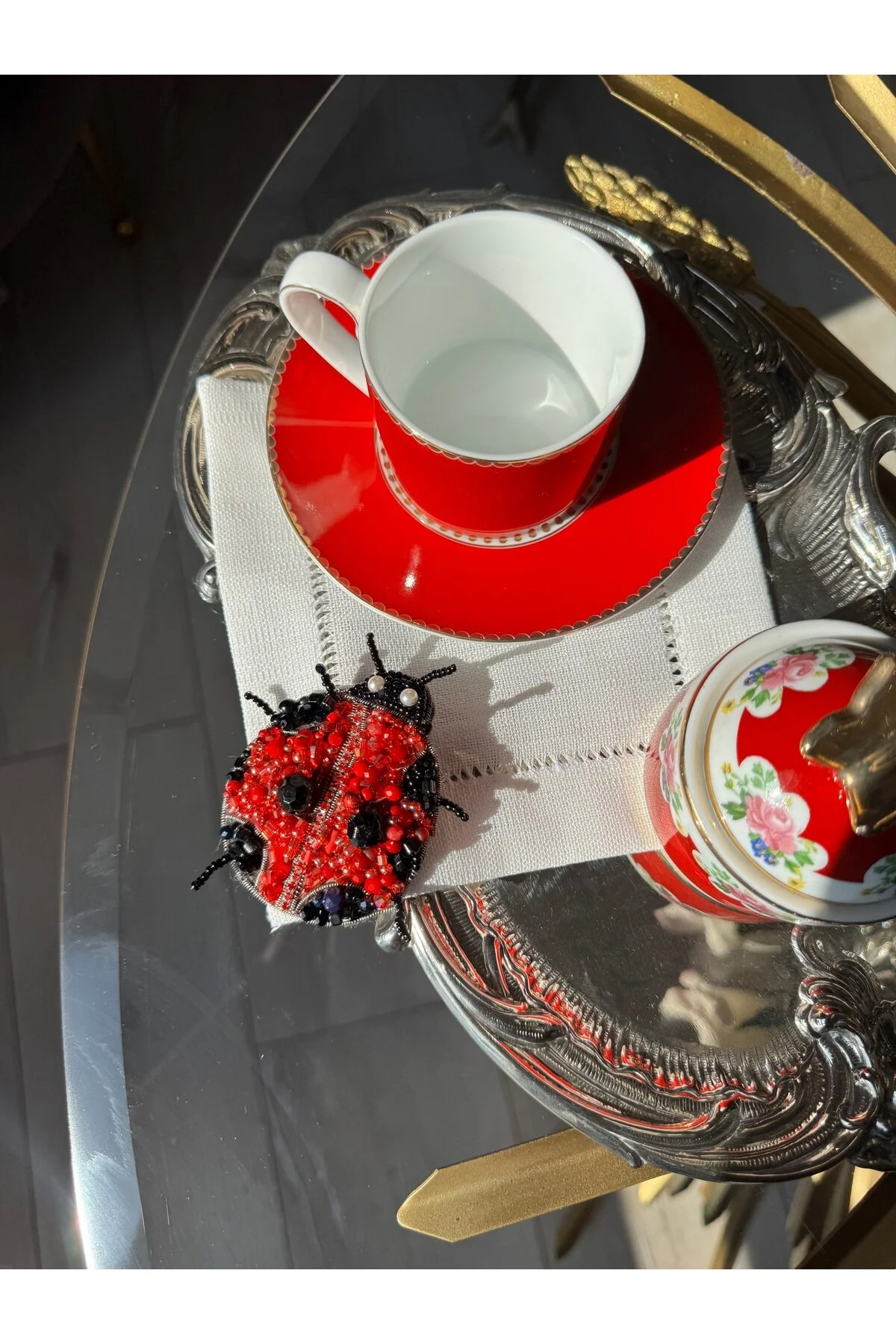 رانر و زیر بشقابی 1 LADYBUG EMBROIDED COUCKATION قهوه همچنین دستمال سفره Hatice sakallı design