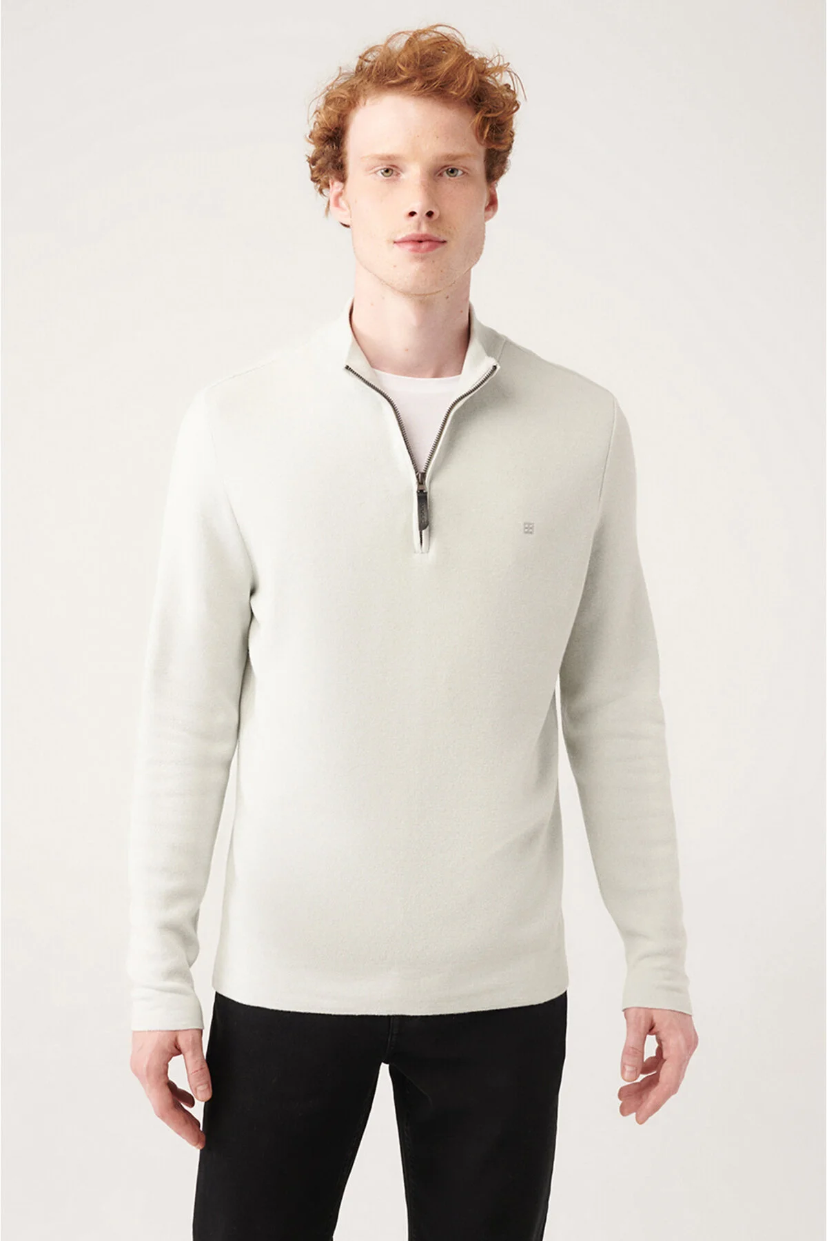 پلیور خاکستری مردانه ژاکت لباس بافتنی Zipper Collar Light Grey Upright آوا Avva