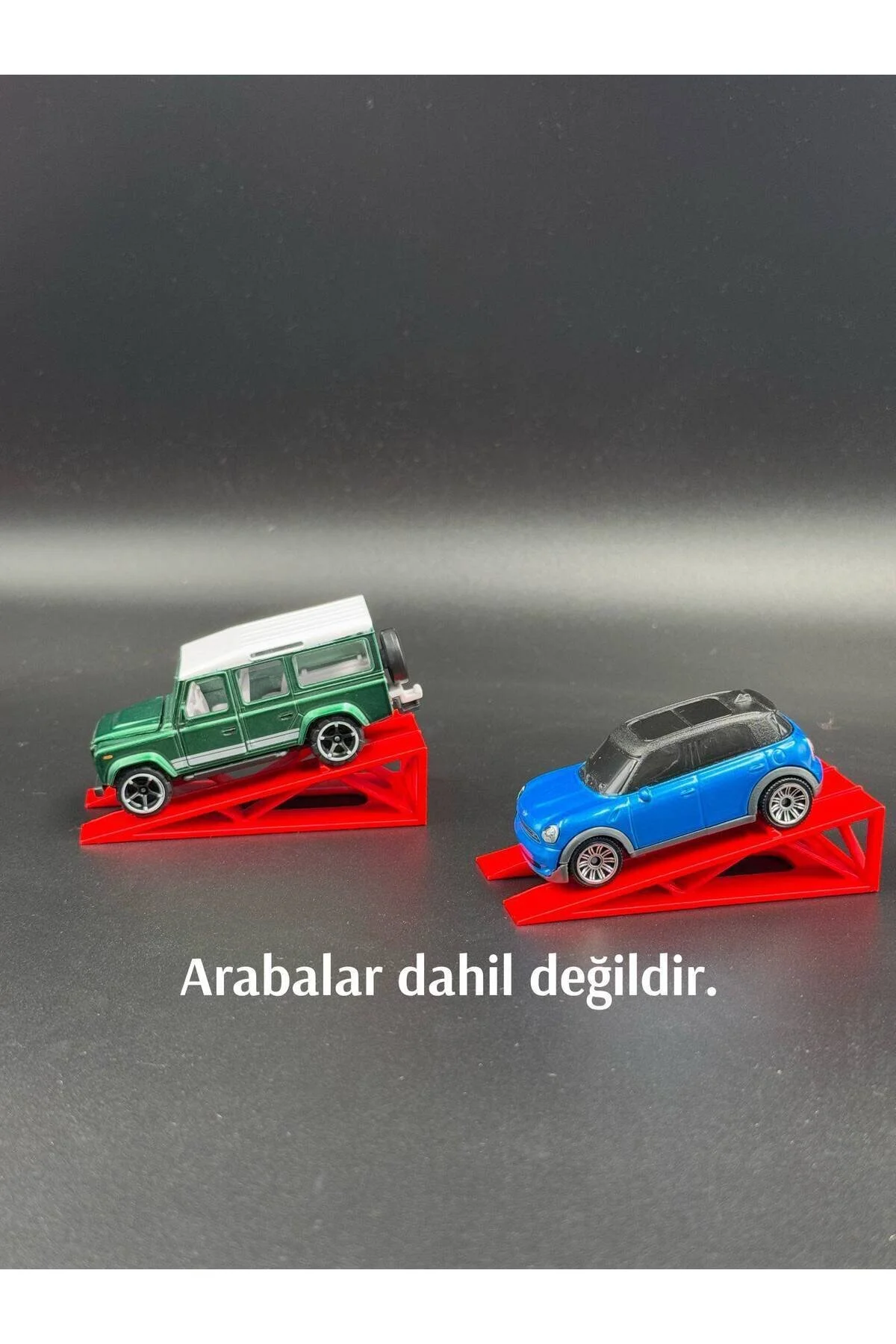 ماشین اسباب بازی 1:64 رمپ مقیاس قرمز 2 HOT WHEELS
