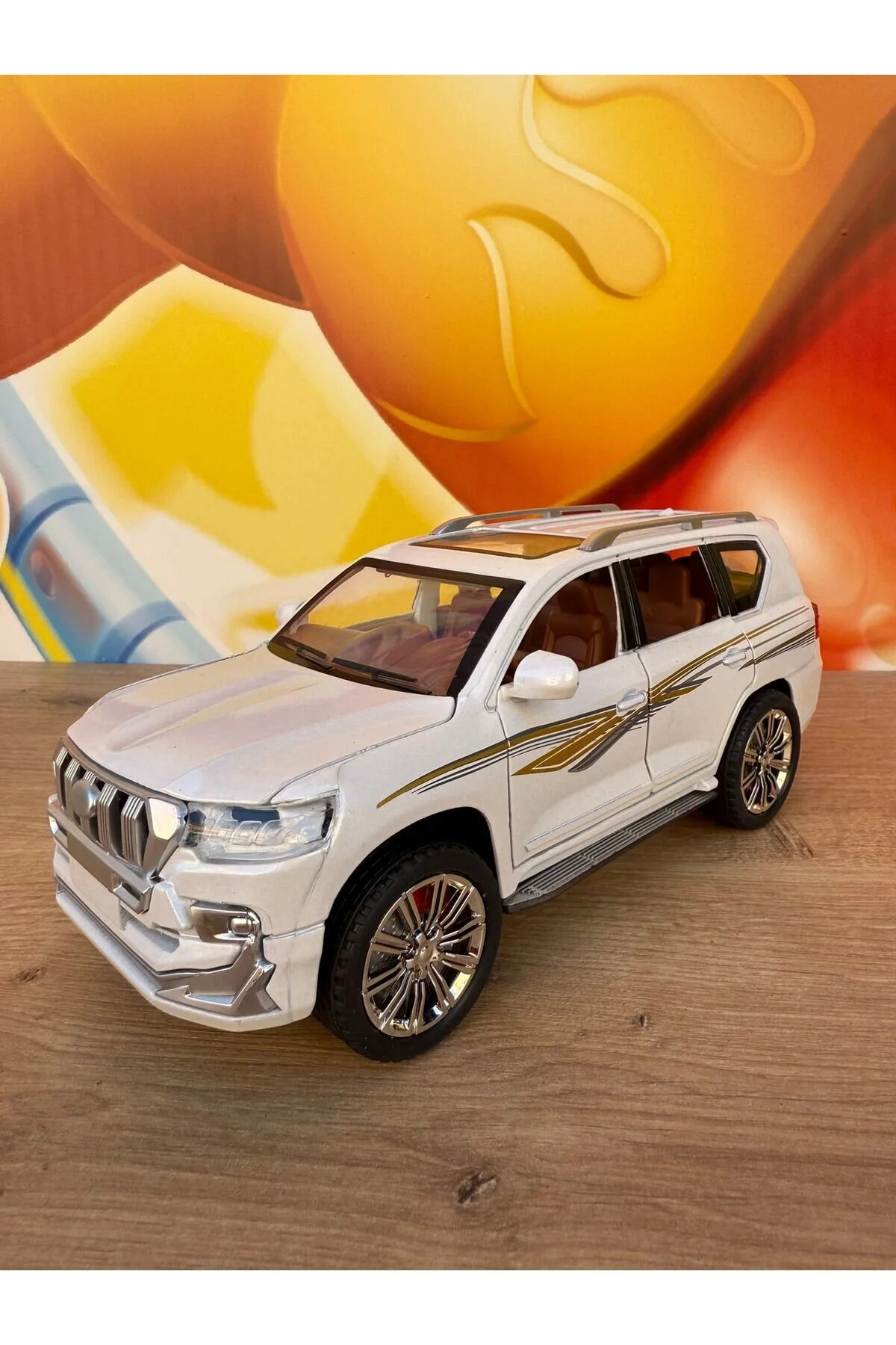 مدل خودرو TOYOTA LAND CRUISER GIP DIECAST 1:24 هود درب اتومبیل scntoys