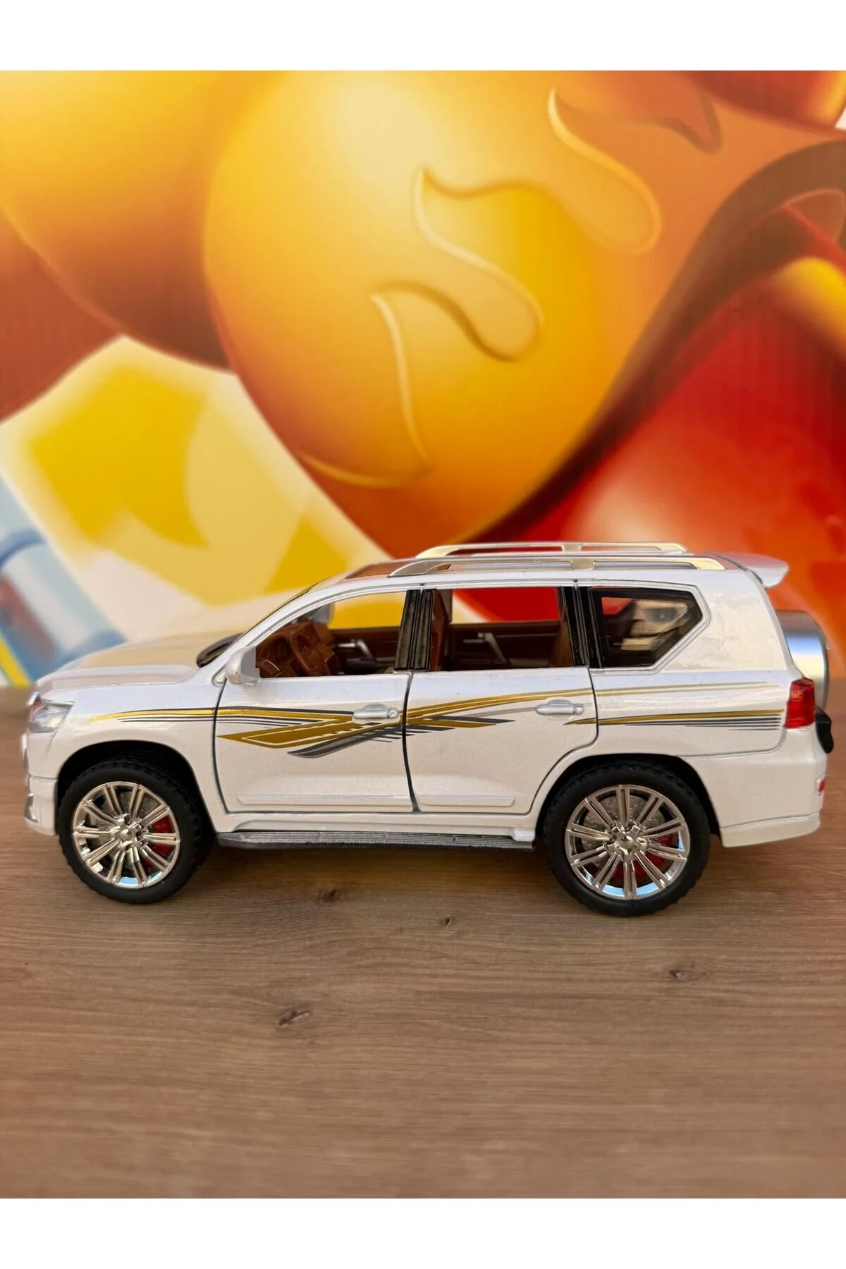 مدل خودرو TOYOTA LAND CRUISER GIP DIECAST 1:24 هود درب اتومبیل scntoys