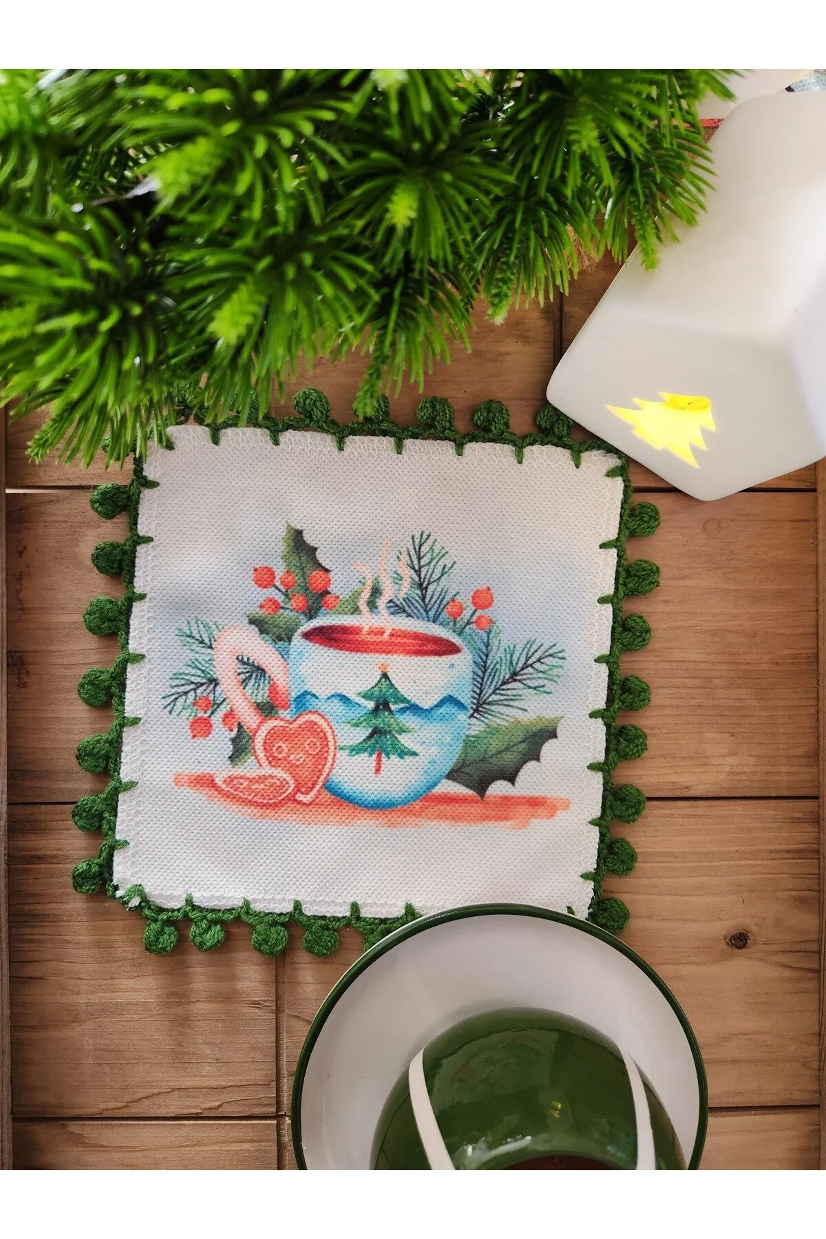 رانر و زیر بشقابی قهوه با دستمزد همچنین دستمال ارائه 15X15 سانتی متر سبز پومپوم Elioure