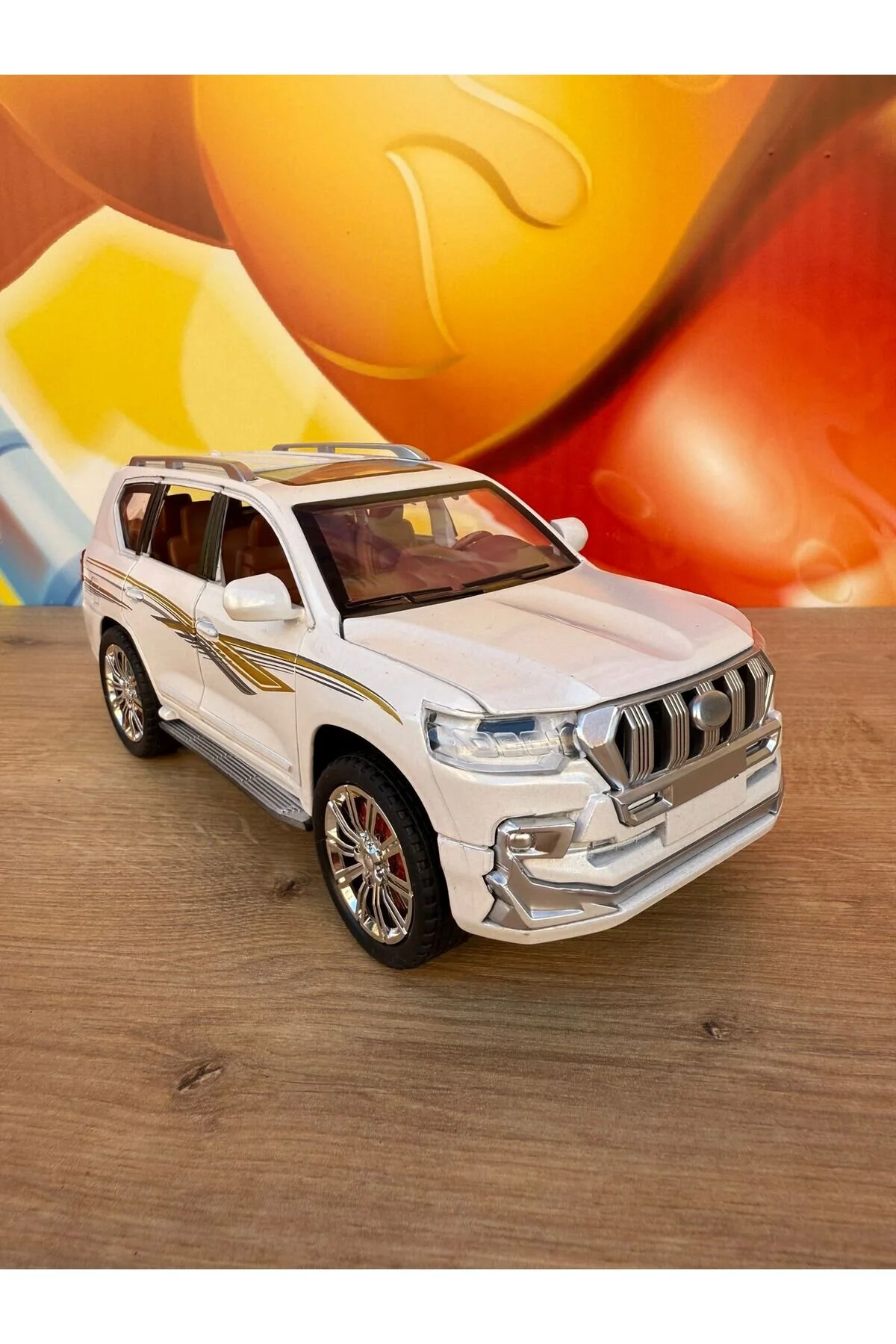 مدل خودرو TOYOTA LAND CRUISER GIP DIECAST 1:24 هود درب اتومبیل scntoys