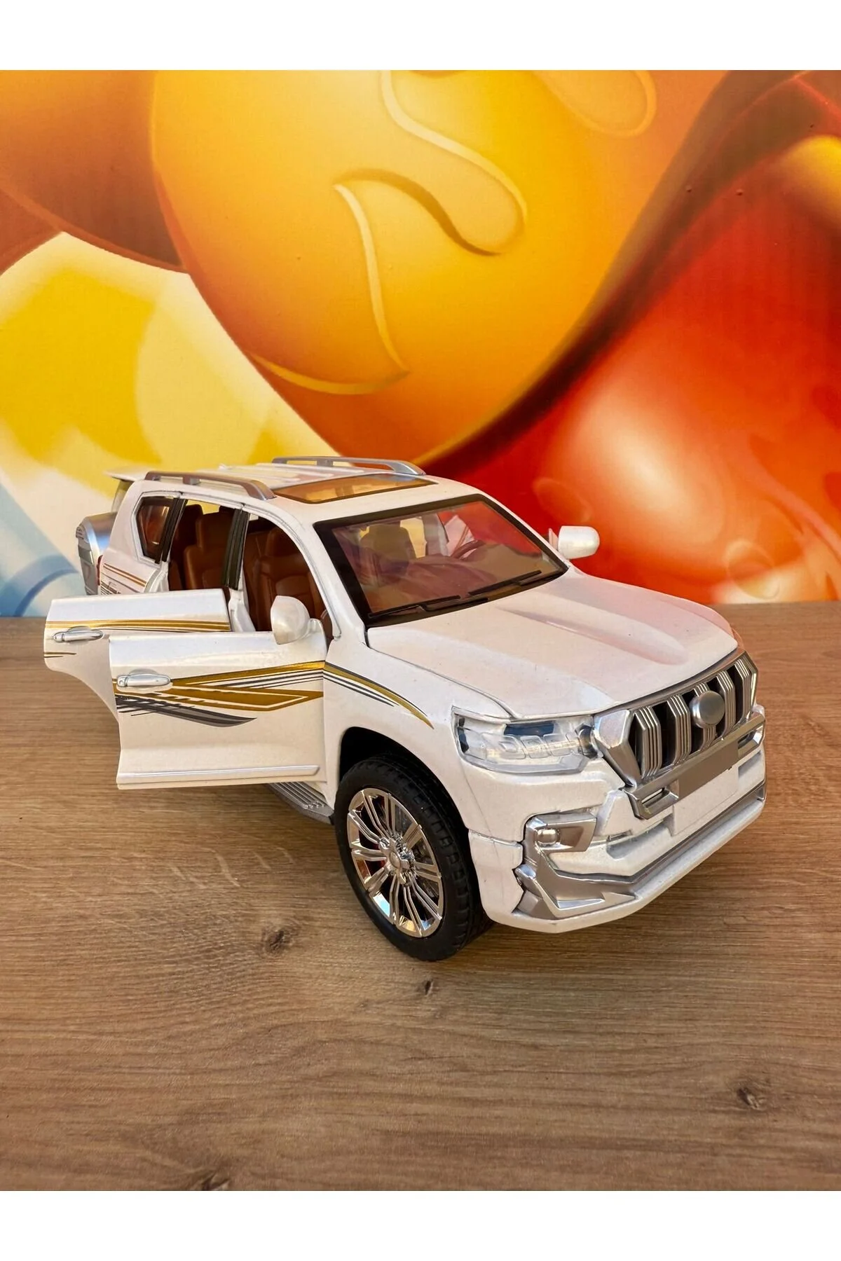 مدل خودرو TOYOTA LAND CRUISER GIP DIECAST 1:24 هود درب اتومبیل scntoys