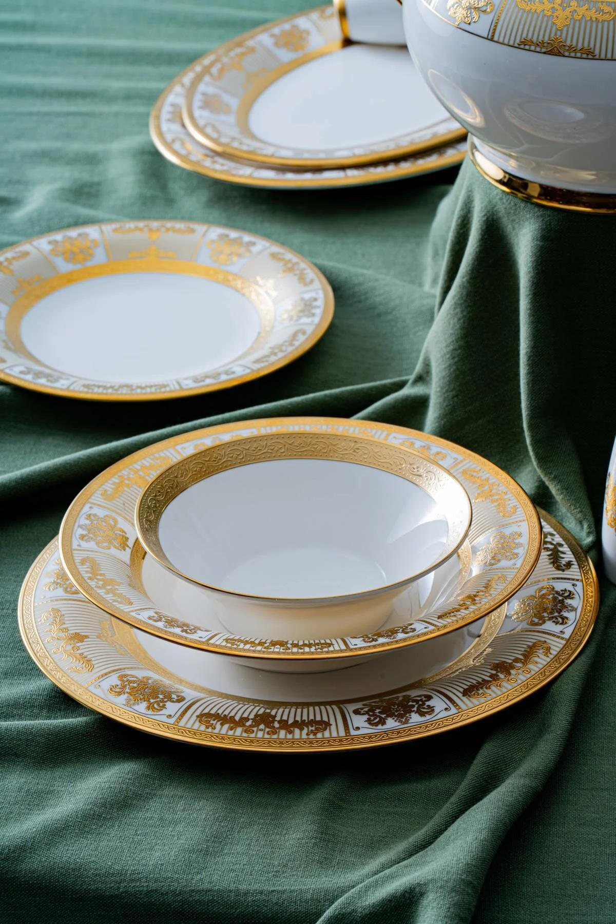 سرویس غذاخوری شام 60 قطعه 12 نفر ACAR