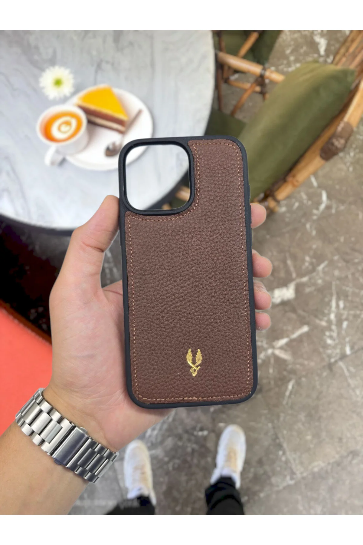 کاور و قاب گوشی چرمی شخصی شده با نام چرم اصل مدل یونیسکس سازگار IPHONE 13 PRO MAX VİSSO