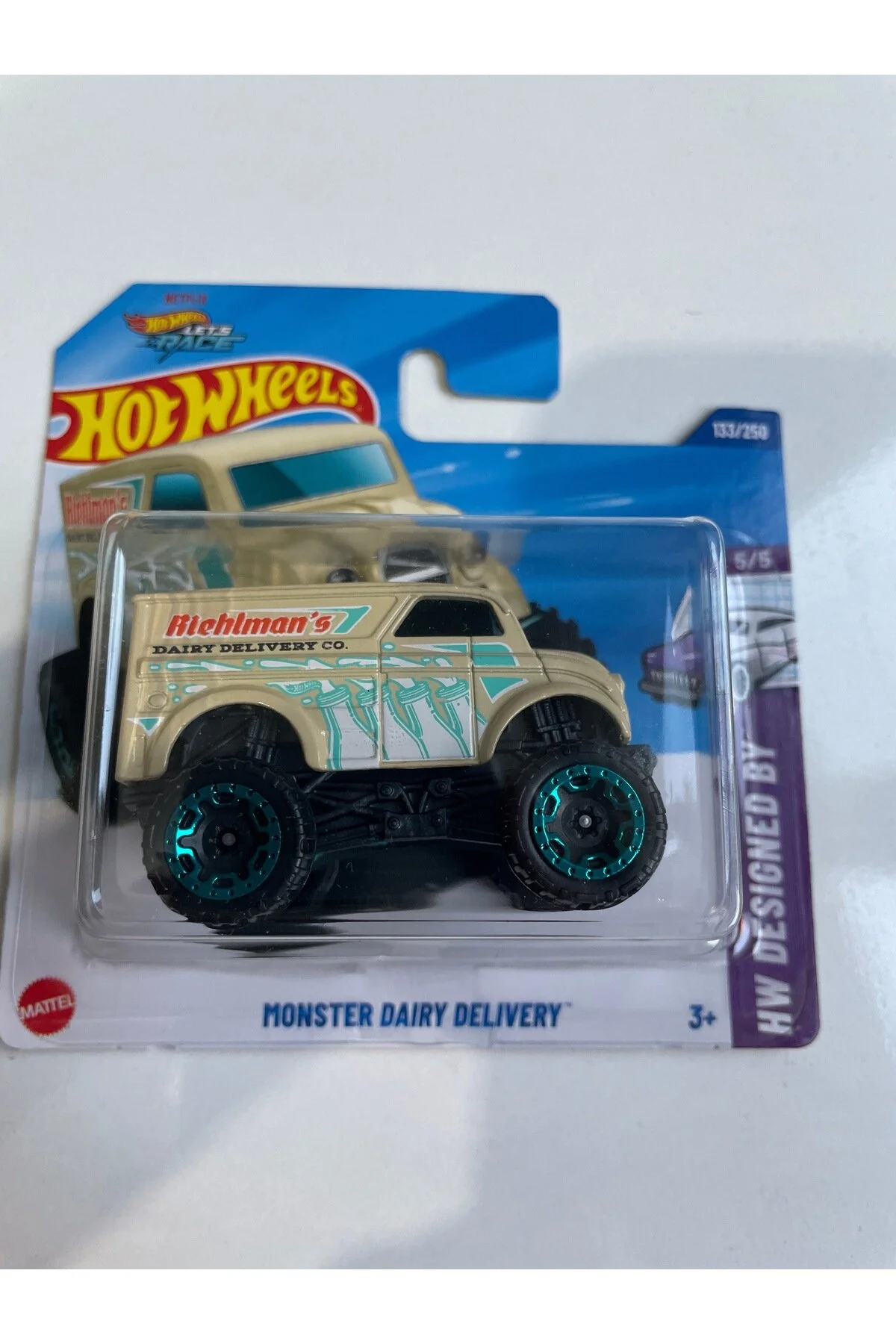 ماشین اسباب بازی هیولا لبنیات اورجینال HOT WHEELS