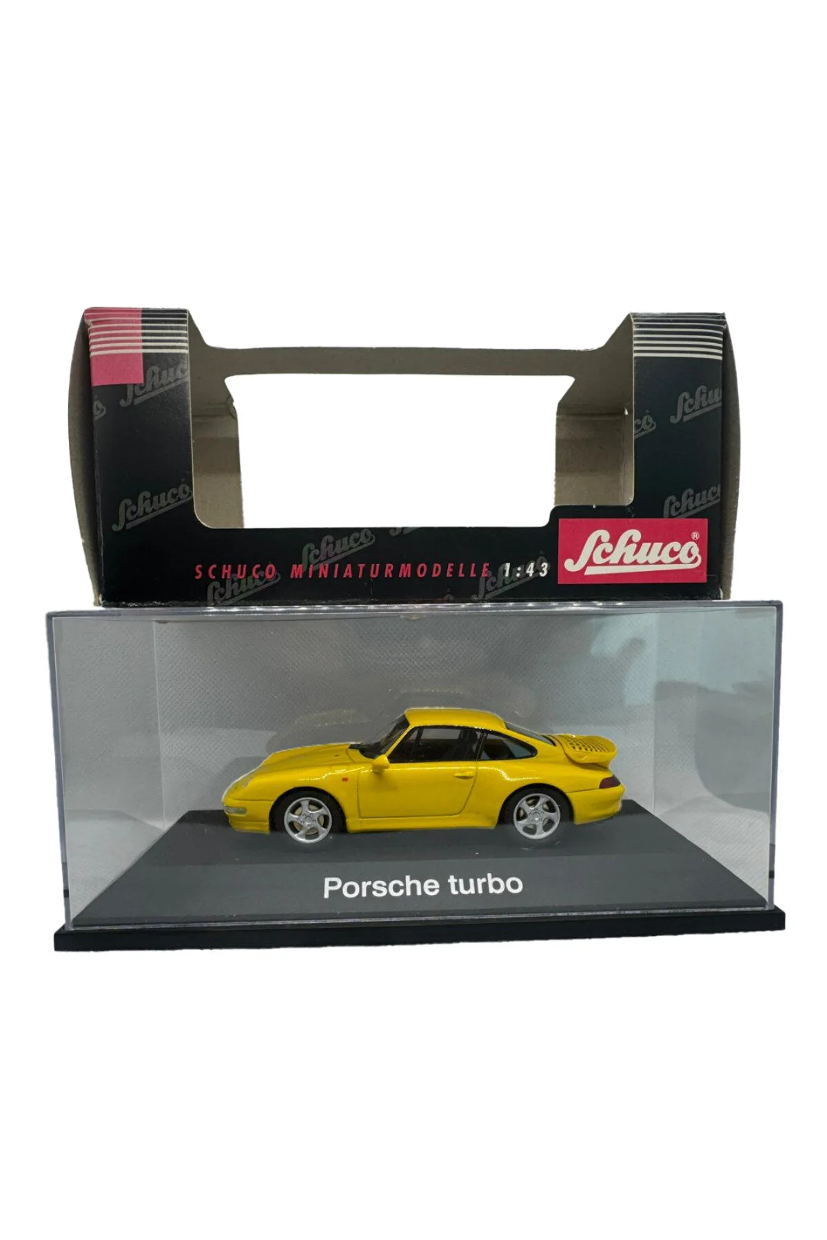 مدل خودرو پورشه 911 992 GT3 مجموعه زرد DIECAST 1:43 Schuco