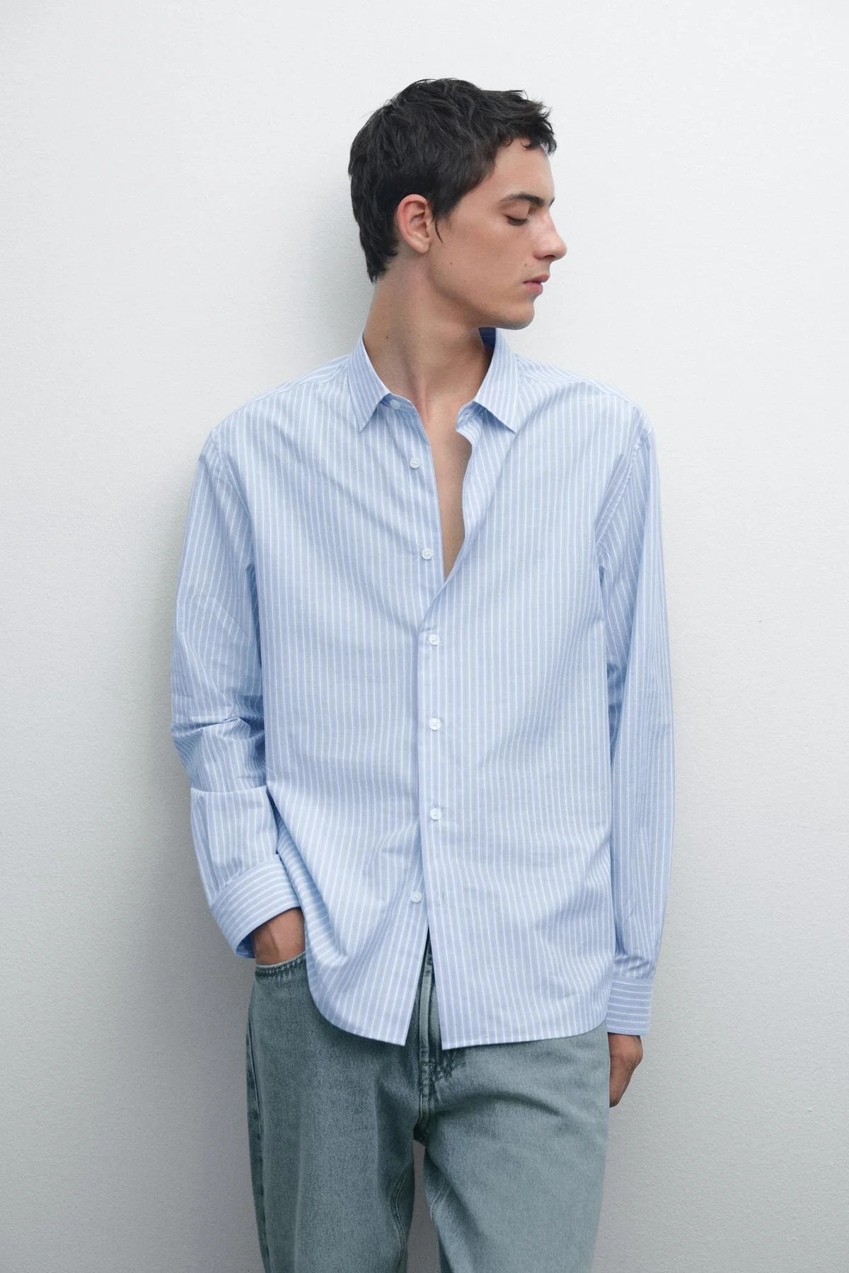پیراهن بلوز دکمه دار منظم با جزئیات راه ماسیمو دوتی Massimo Dutti