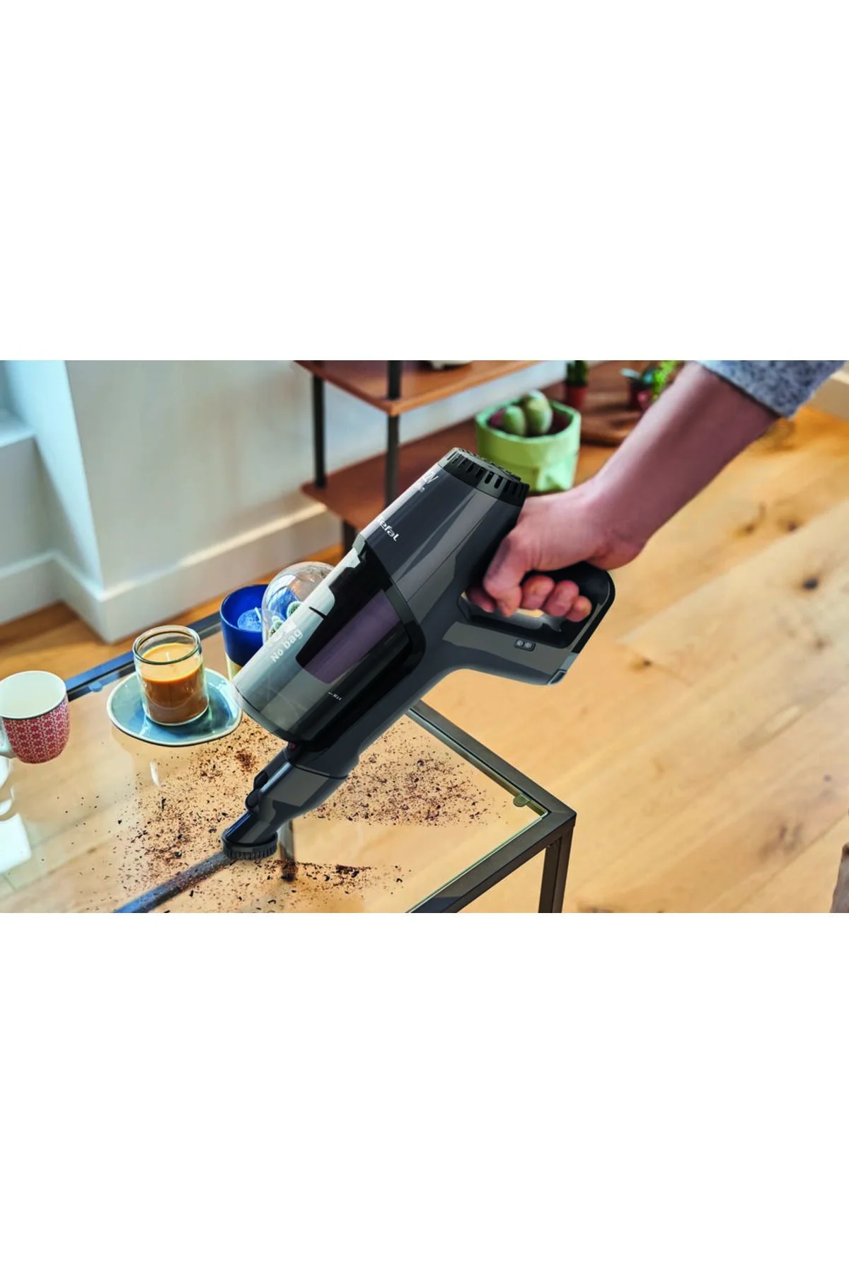 جاروبرقی ایستاده سفید شارژی 250 وات مشکی تفال ساخت TEFAL