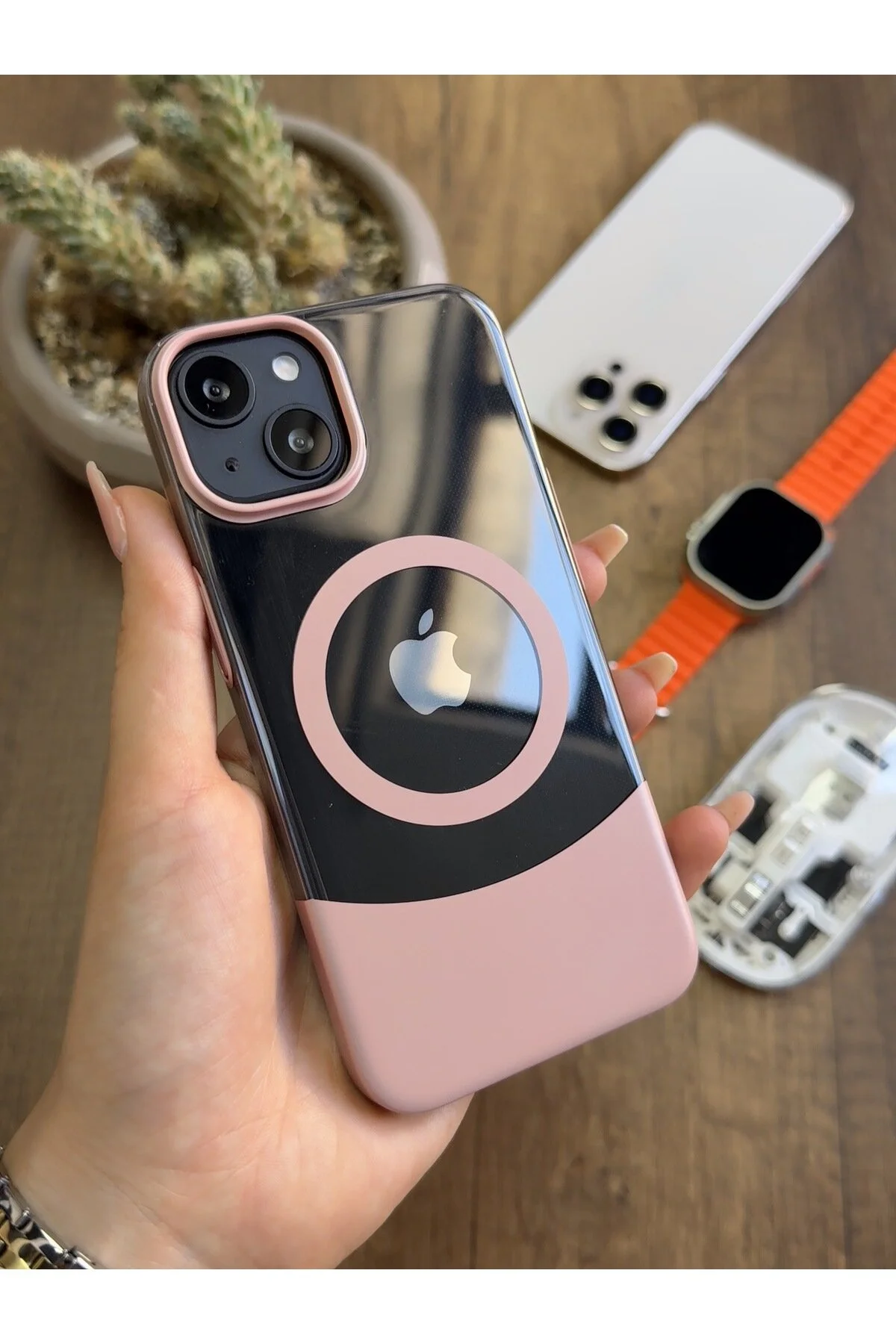 کاور و قاب غیر زرد کننده میکا سازگار با IPHONE 13 14 MAGSAFE SOOCASE720 MTL