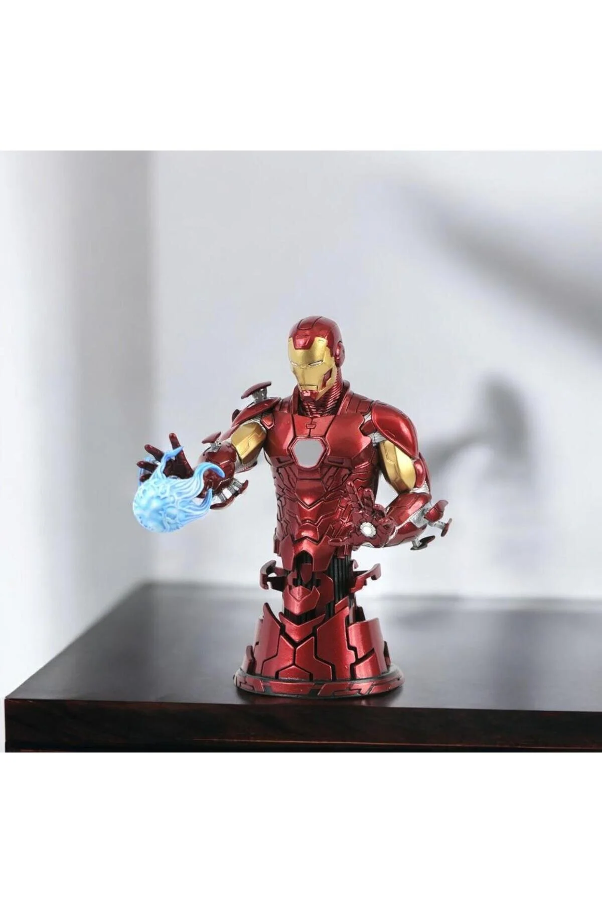 فیگور کمیک DIAMOND MARVEL IRON MAN BUST 1 7 Diamond Select