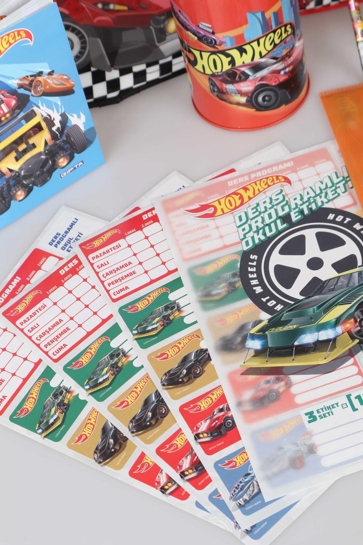 خرید کیف مدرسه فصل جدید دارای مجوز HOT WHEELS با DEKOMUS تغذیه