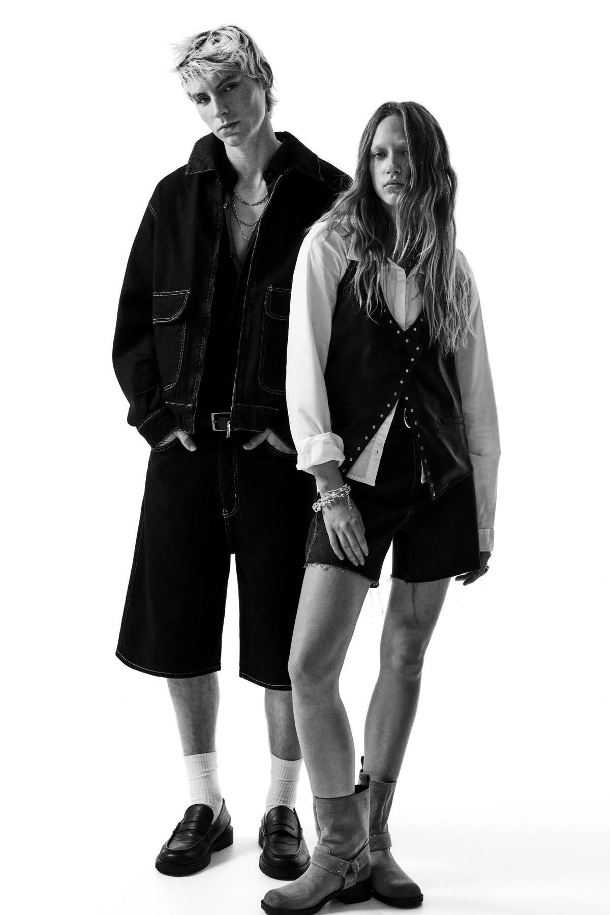 شلوارک و برمودا شورت های اسکیت سیاه Pull & Bear