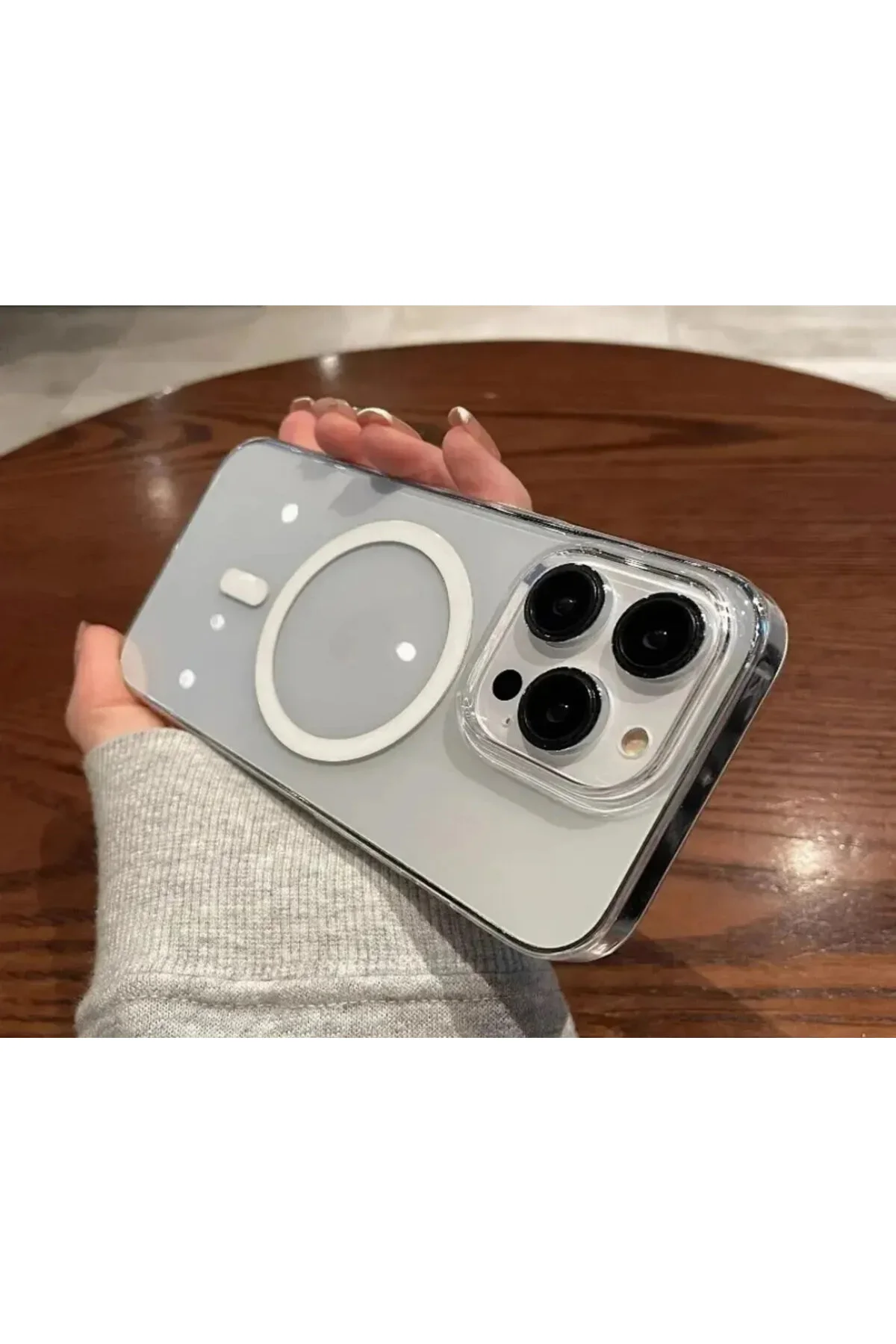 کاور و قاب آیفون 13 میکا سخت غیر زرد رنگ شفاف MAGSEF MIKA MAGSAFE ACTIVE SOLİD CASE