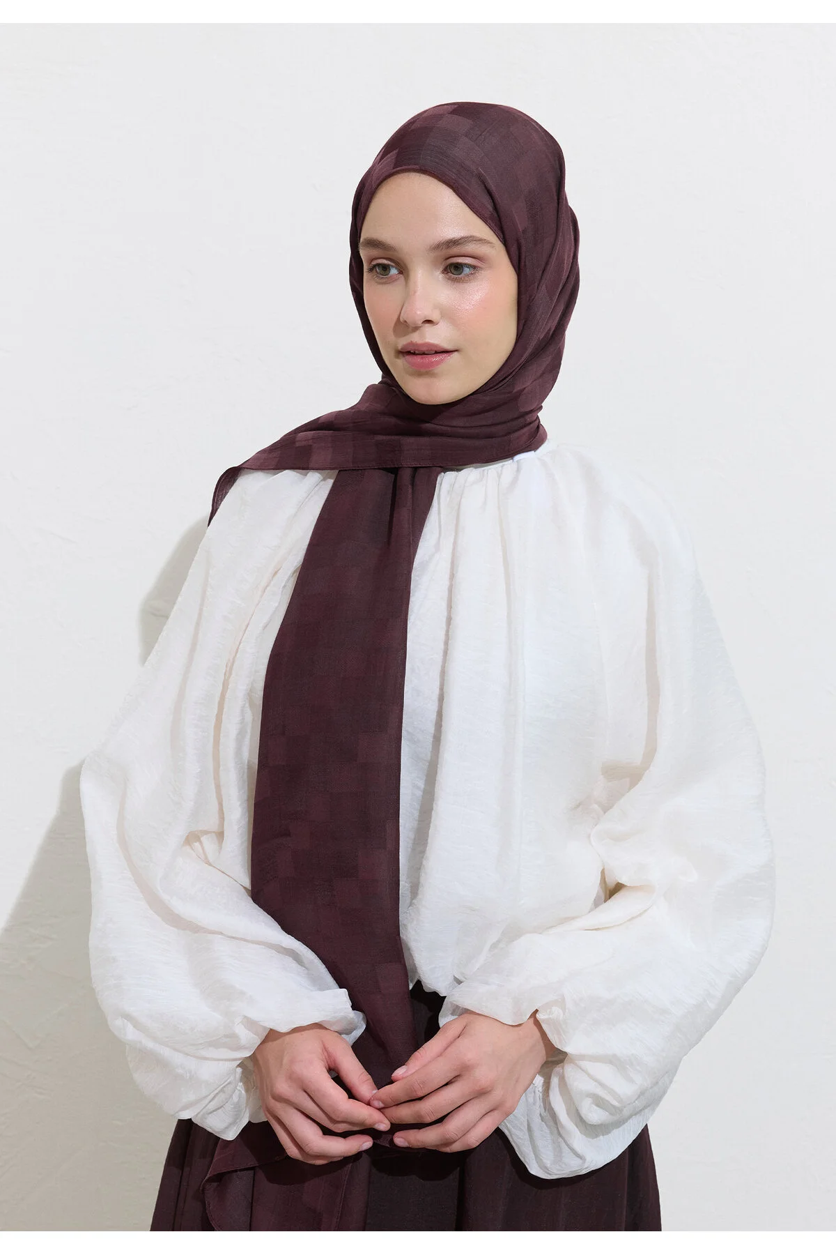 شال نوری ابریشمی ژاکارد آلو پوسیده Freshscarfs