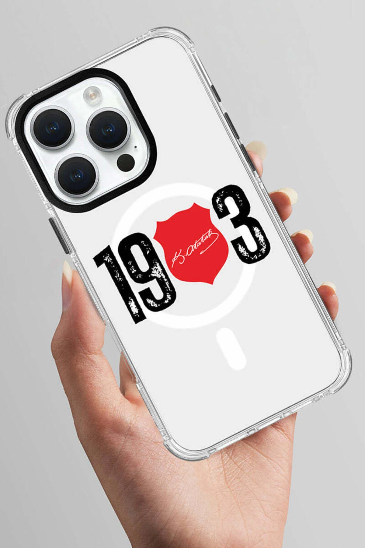 کاور و قاب گوشی دارای مجوز شفاف MAGSAFE SIGNATURE سازگار با IPHONE 16 PRO Beşiktaş