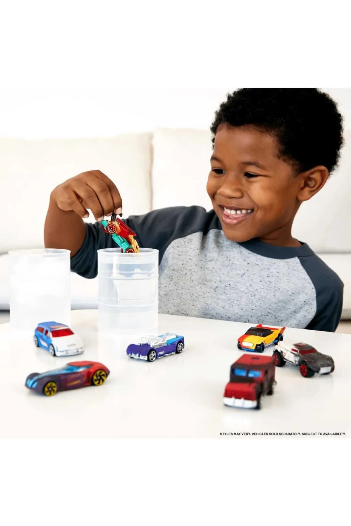 ماشین اسباب بازی دپارتمان DELIRY سری 2025 در آب HOT WHEELS