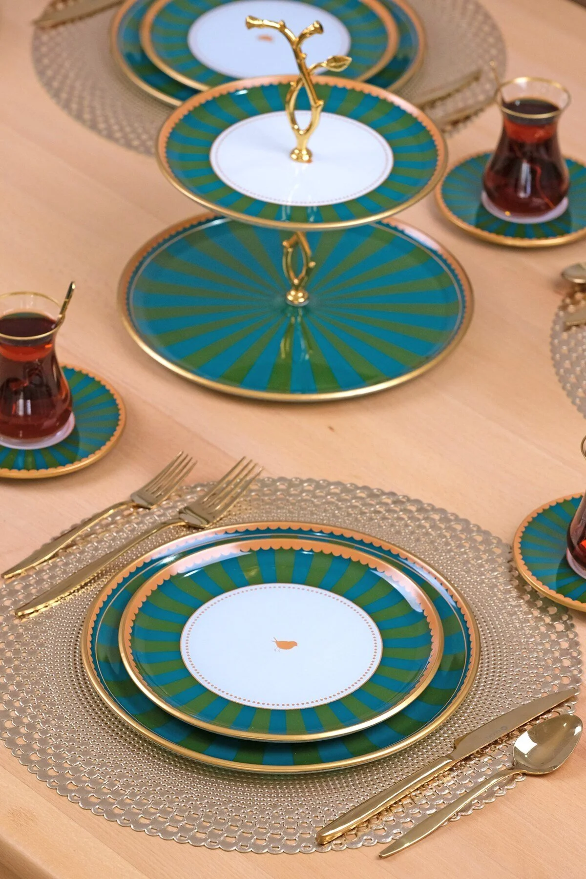 سرویس غذاخوری کیک 34 تکه گرین لاین 6 نفره Glore