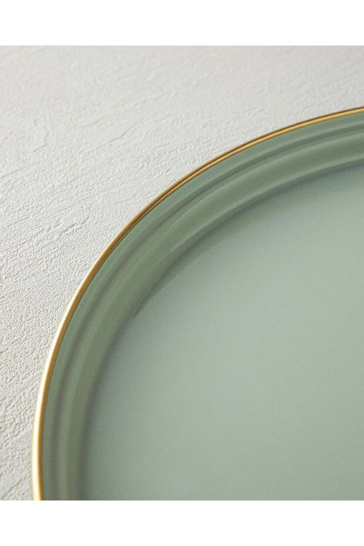 سینی ISIDORA ENAMEL ROUND TRAY OPEN MINT 4.08.2025 English Home