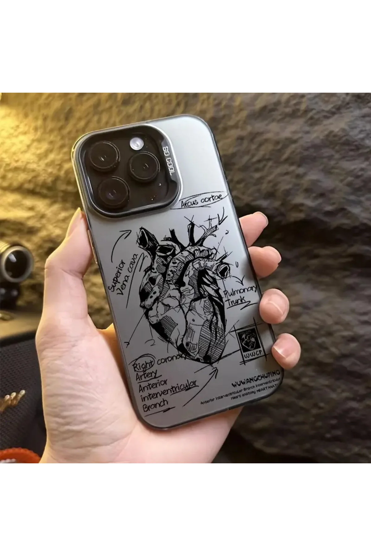 کاور و قاب آناتومیک قلب گوشی سازگار با IPHONE 16 PRO MAX Caseji