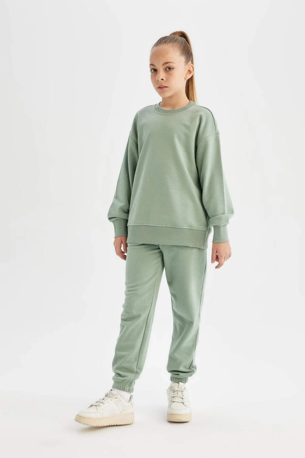 شلوار گرمکن سبز دخترانه و بچگانه کمر طرح دار دختران Jogger School With Pocket Six دفاکتو Defacto
