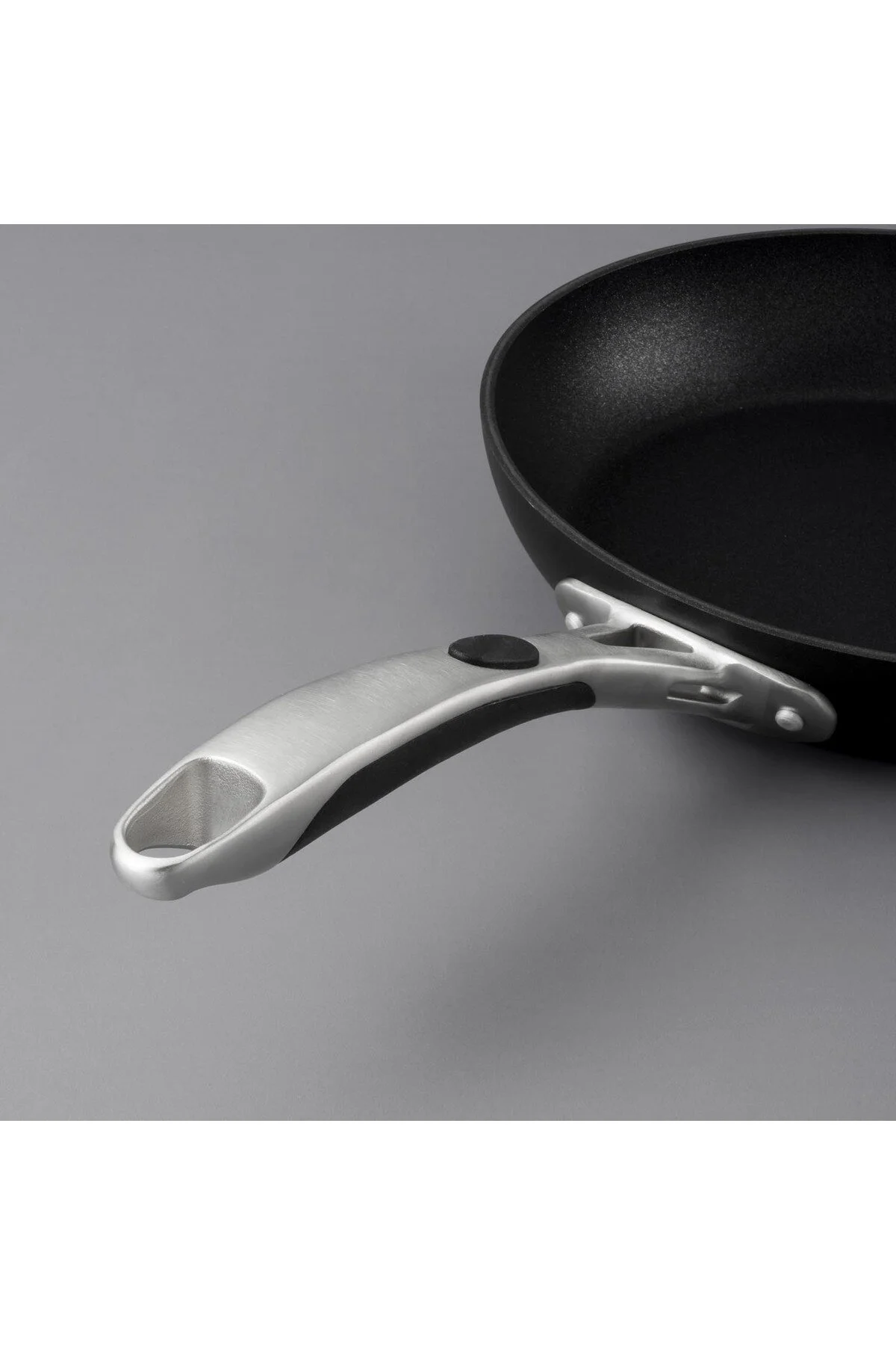 تابه NEW MOMENT DIAMOND BLACK PAN 28 سانتی متر Jumbo