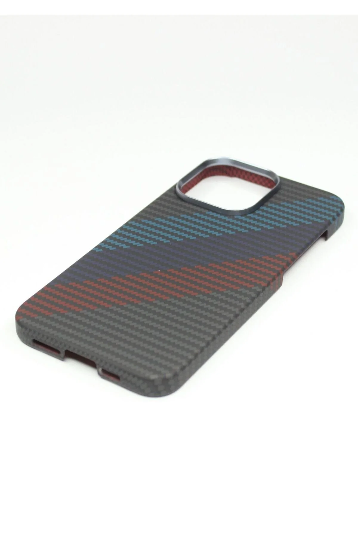 کاور و قاب گوشی ممتاز IPHONE 15 PRO MAX CASE با پوشش کربن کولار Beecover