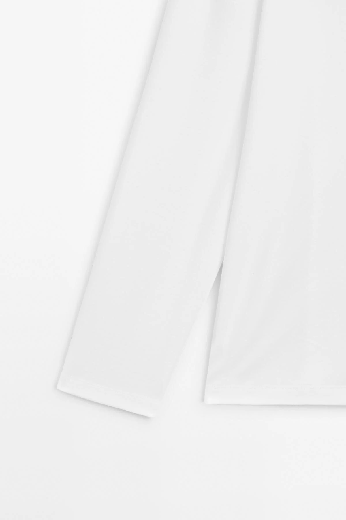 تی شرت آستین بلند نخی متوسط ماسیمو دوتی Massimo Dutti