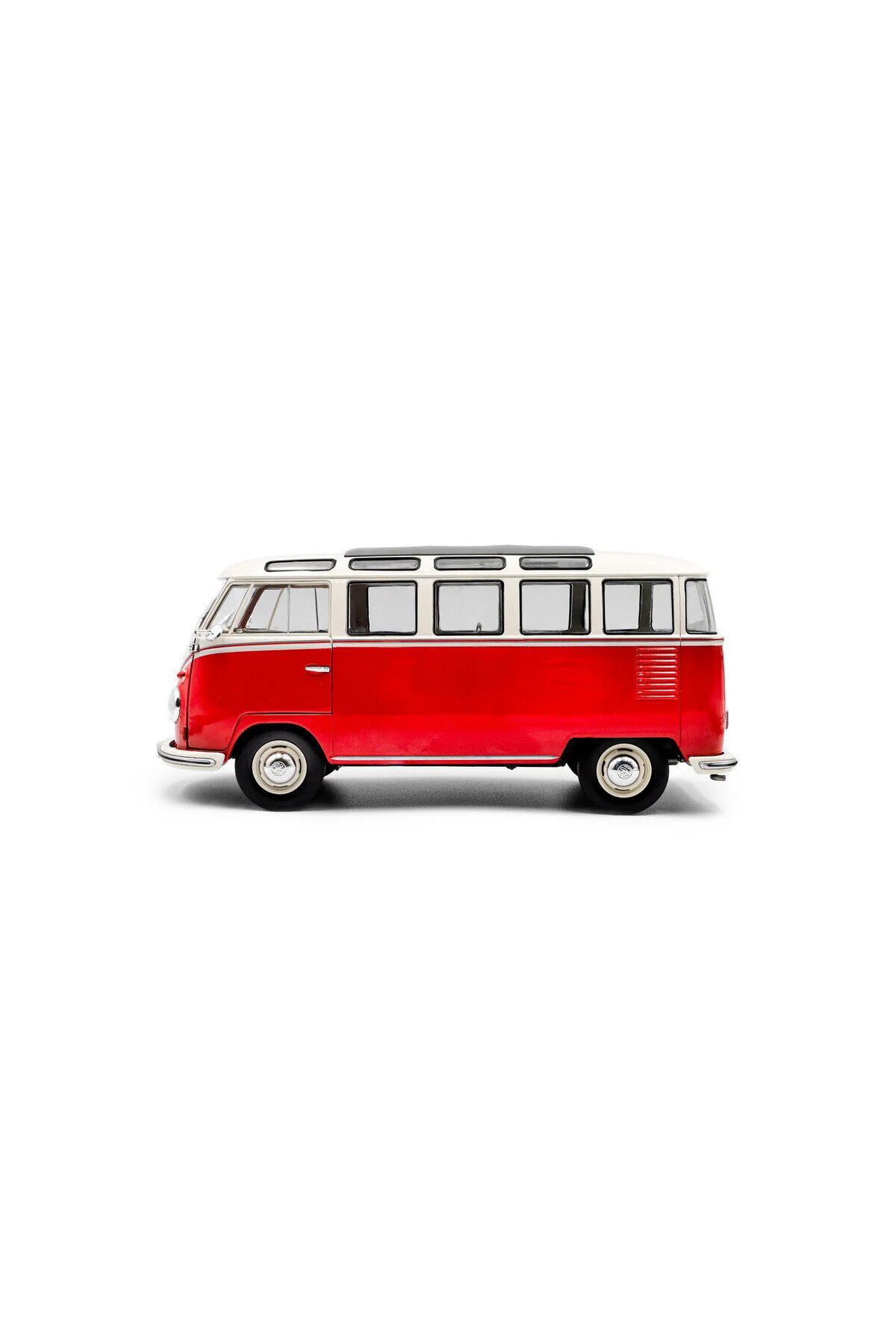 مدل خودرو 1:18 VOLKSWAGEN T1 SAMBA 1962 قرمز سفید S1813402 | ماشین ریخته گری سولیدو Solido