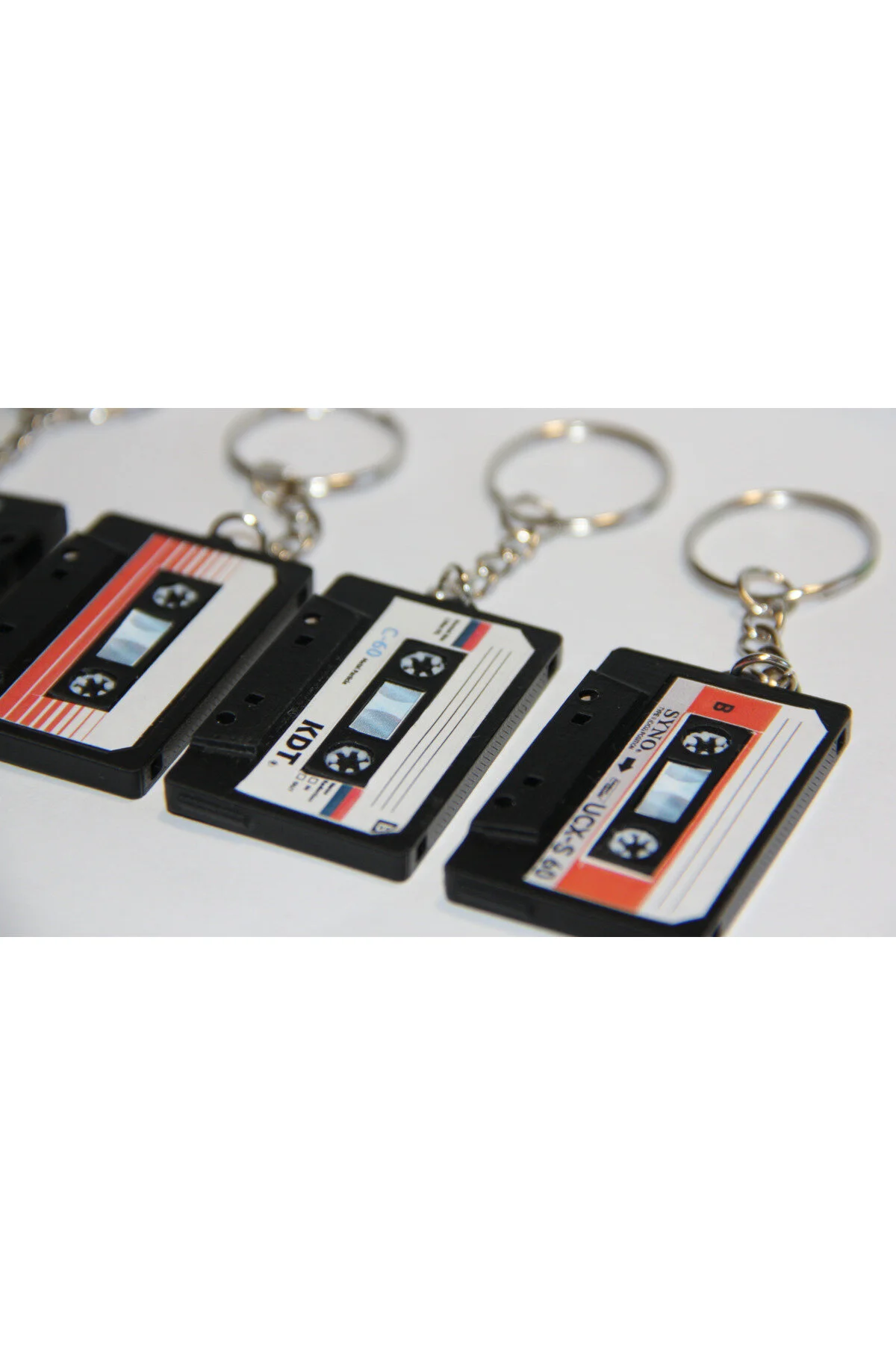 جلیقه کلید NOSTALGIA CASSETTE KEYCHAIN NFC فعال شد Dtech