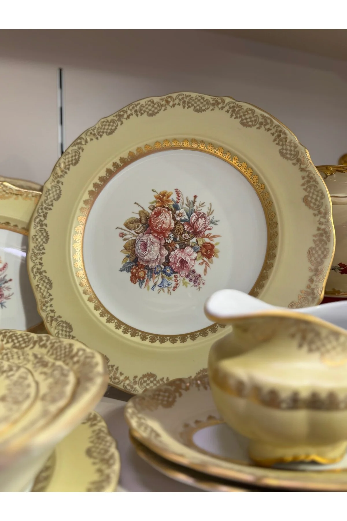 سرویس غذاخوری ESTERHOMEDECOR 12 نفر 74 قطعه چینی ایتالیایی مجموعه مات رنگ S.CLARY hediye