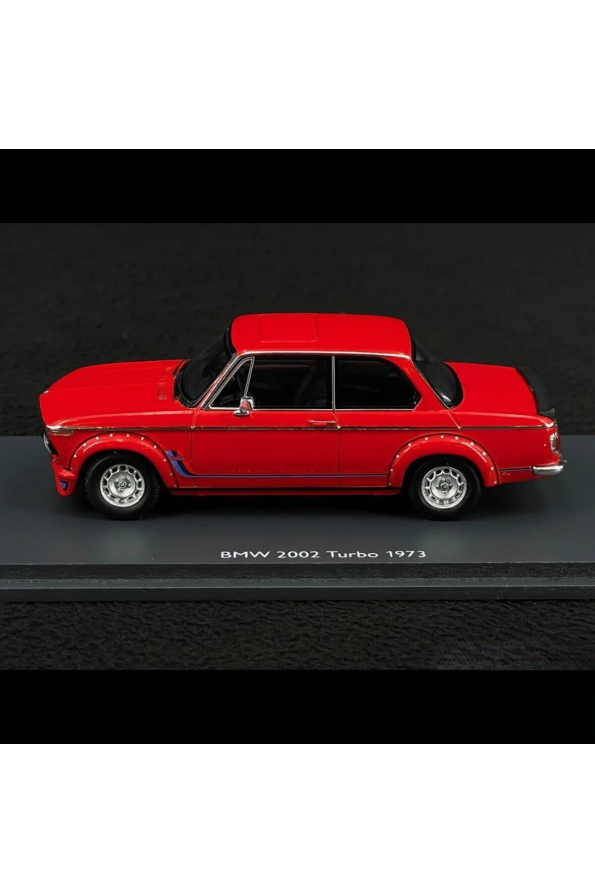 مدل خودرو 1:43 BMW 2002 TURBO 1973 RED 43U00045 | ماشین ریخته گری Schuco